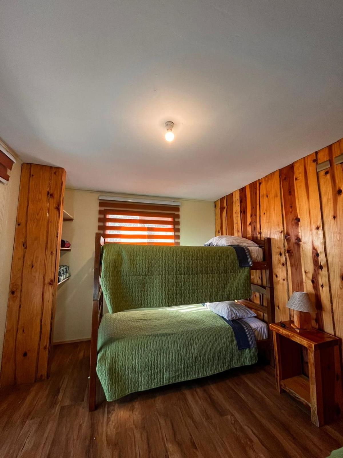 Basic Triple Room with Shared Bathroom