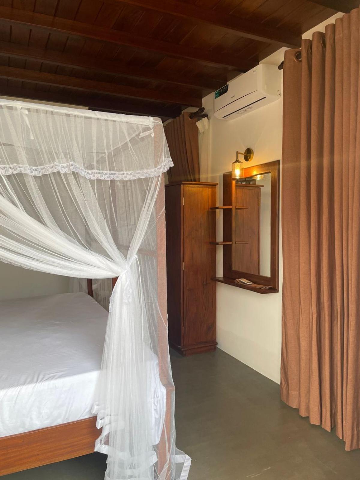 Double Room with Patio photo 3