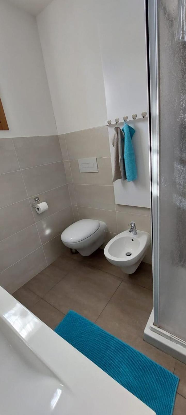 Two-Bedroom Apartment photo 2