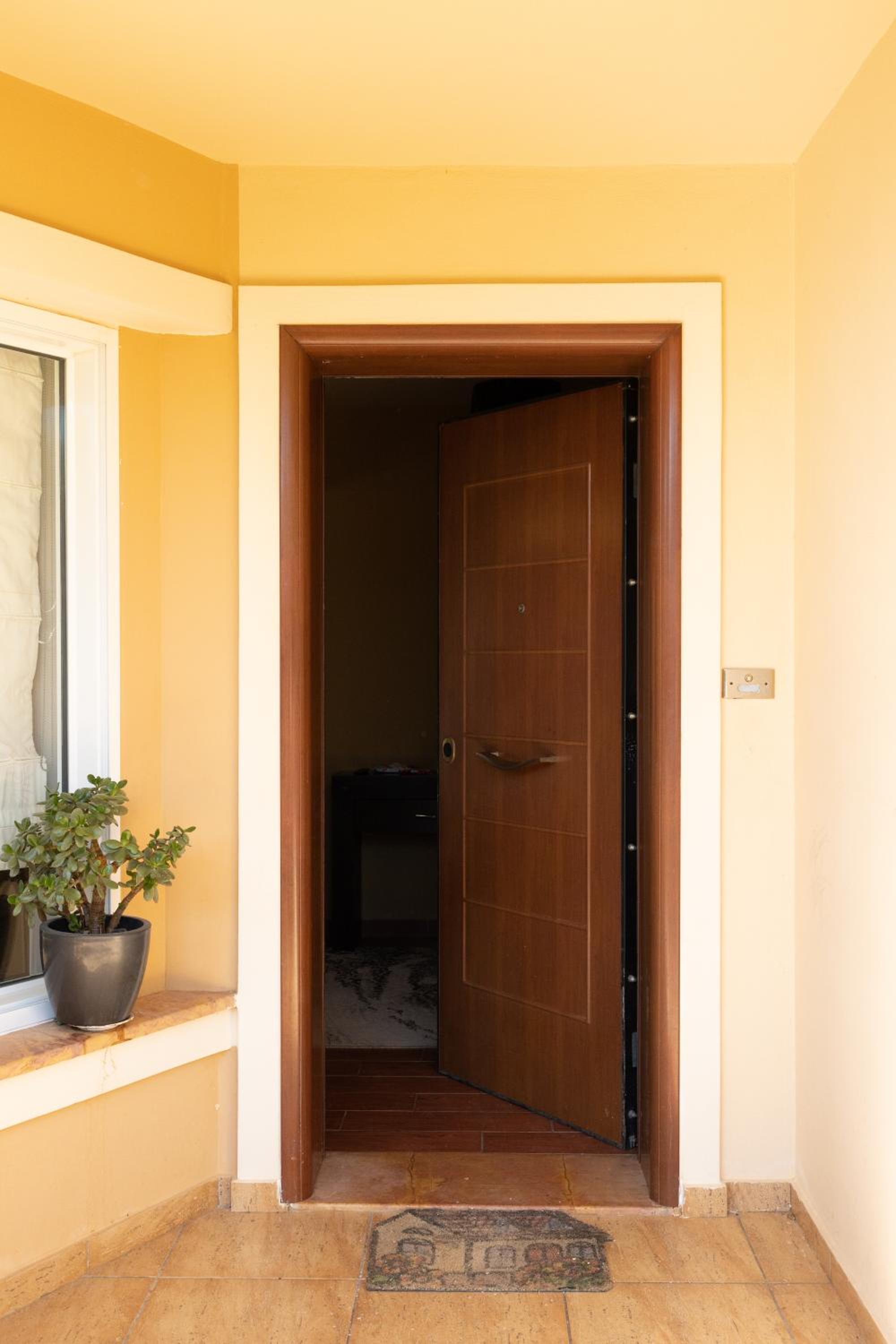 Three-Bedroom Villa photo 3