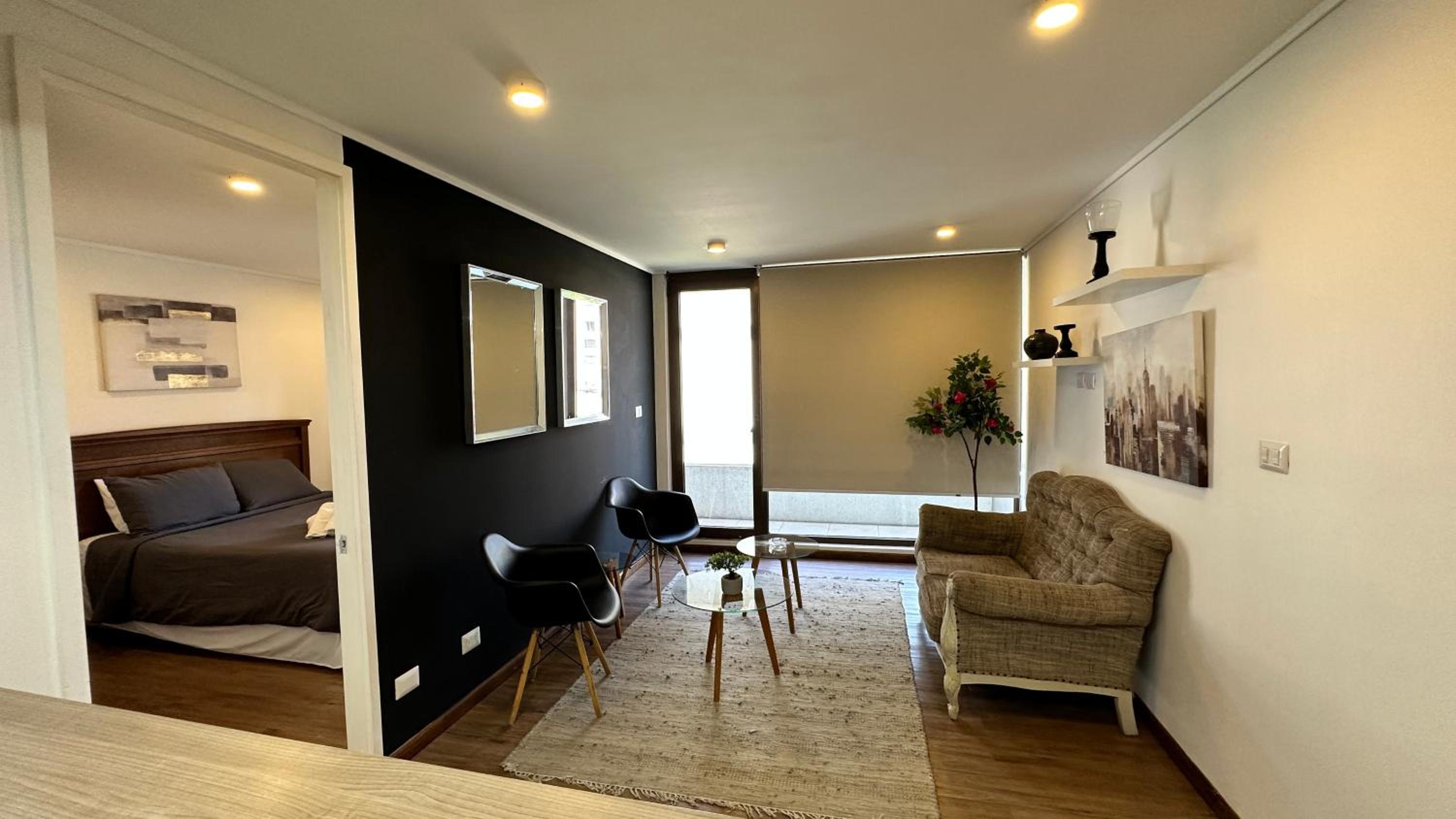 Apartment with Balcony photo 2