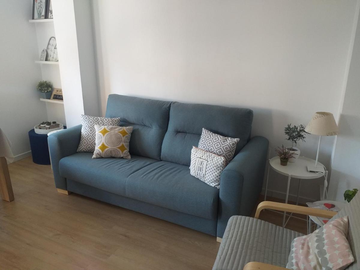 Three-Bedroom Apartment photo 2