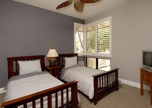 Three-Bedroom Apartment photo 1