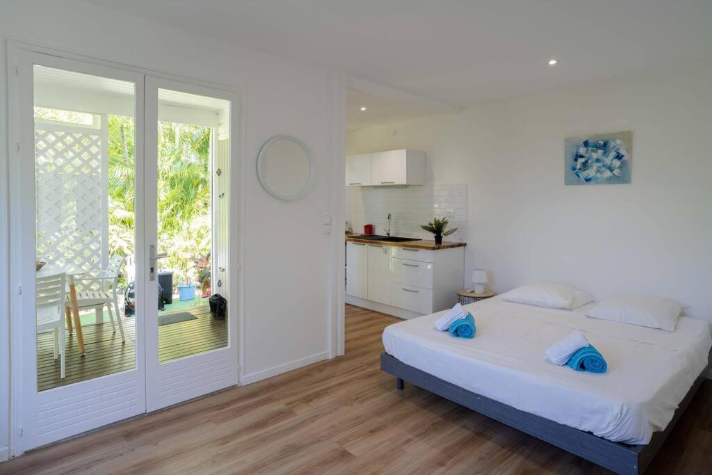 One-Bedroom House photo 1