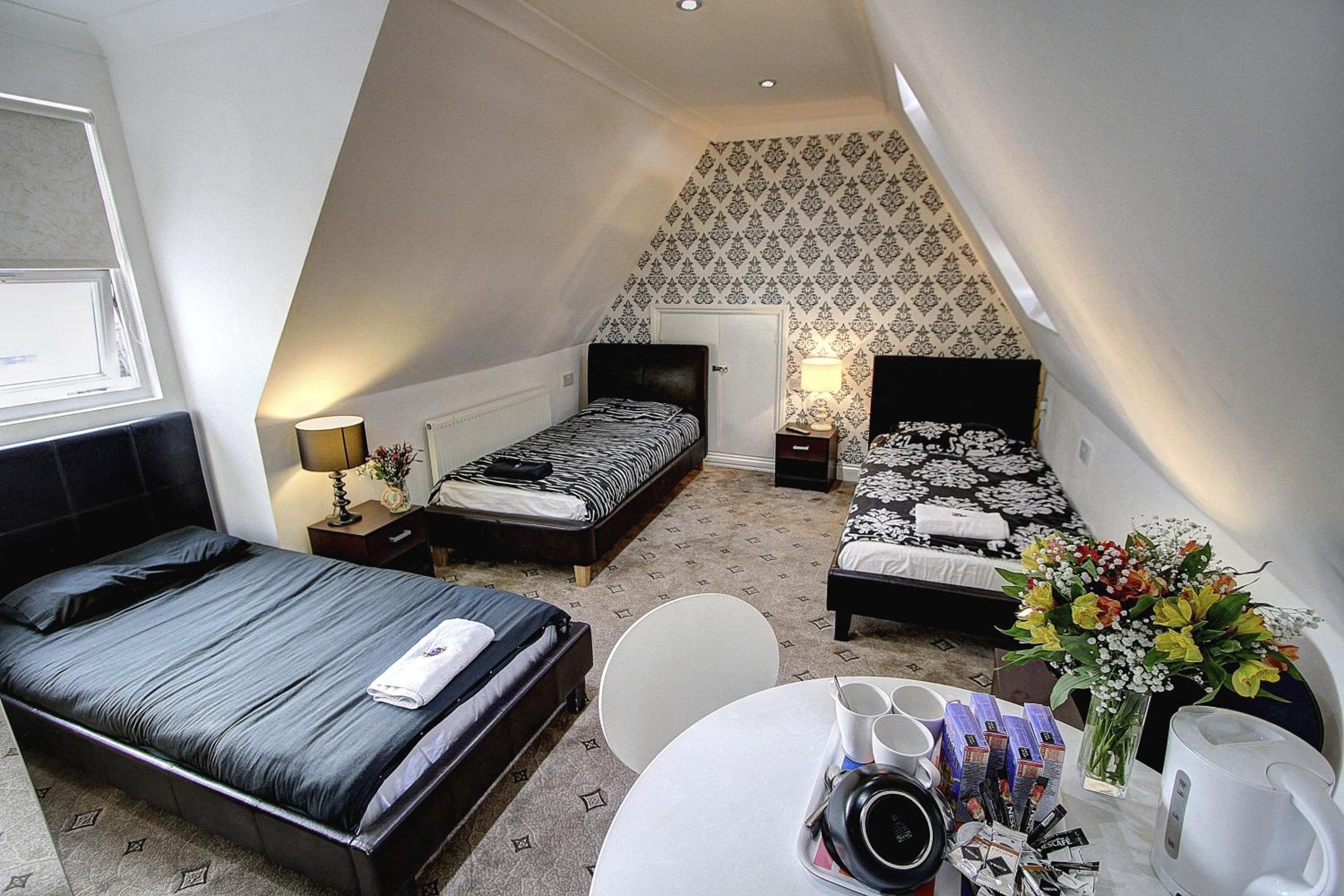 Quadruple Room photo 2