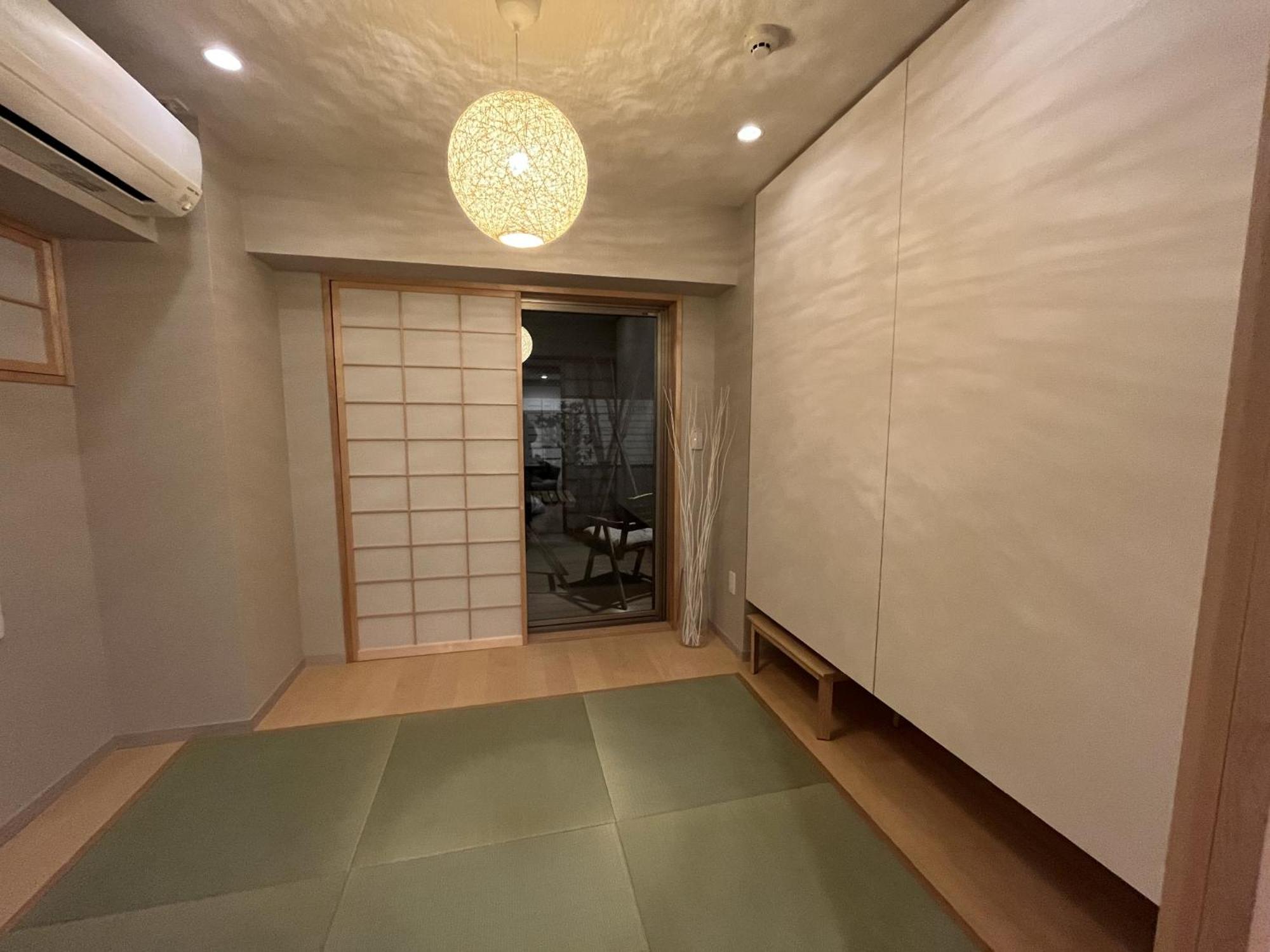 Three-Bedroom Suite photo 2