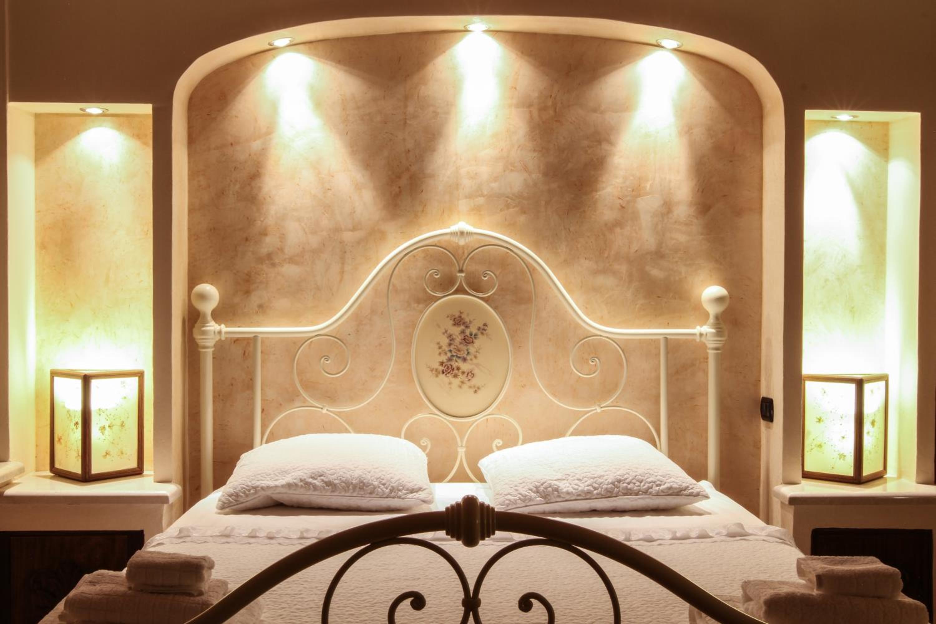 Double Room with Private Bathroom photo 3