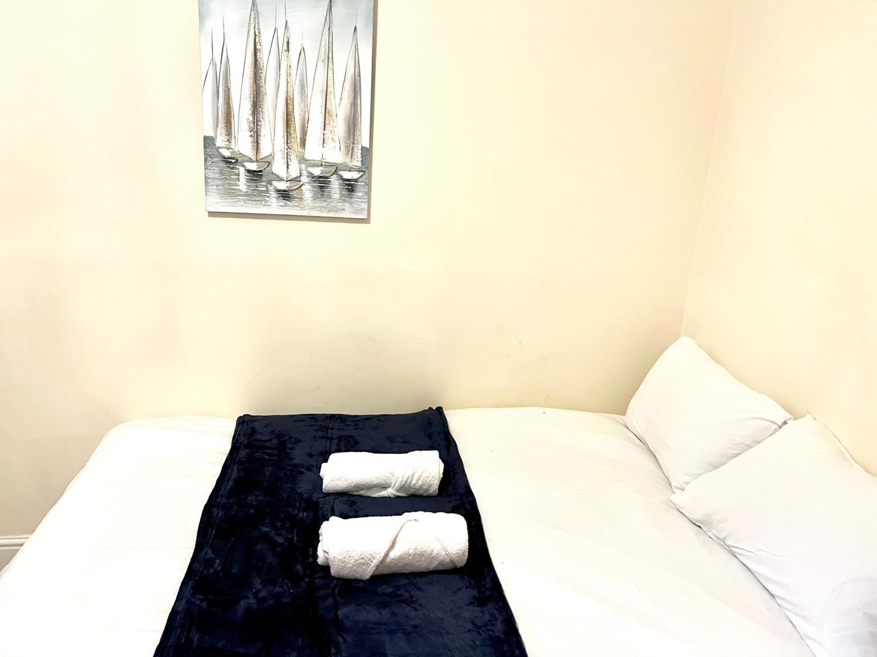 Double Room with Shared Toilet photo 1