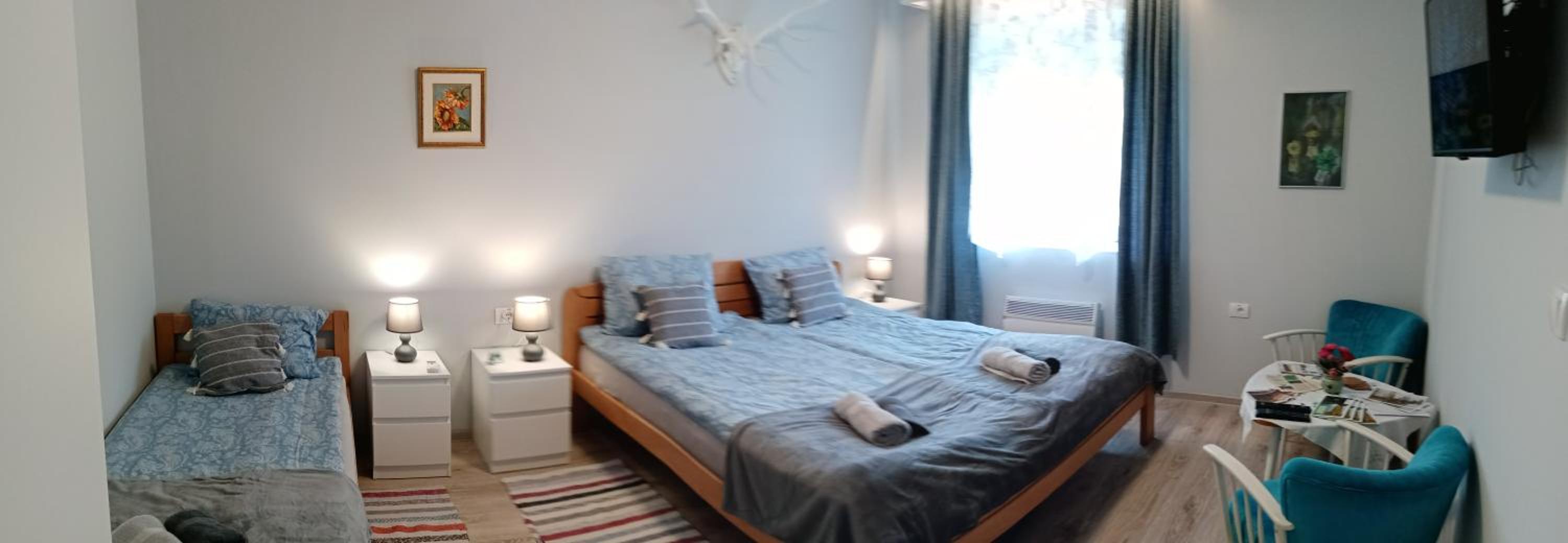 One-Bedroom Apartment photo 1