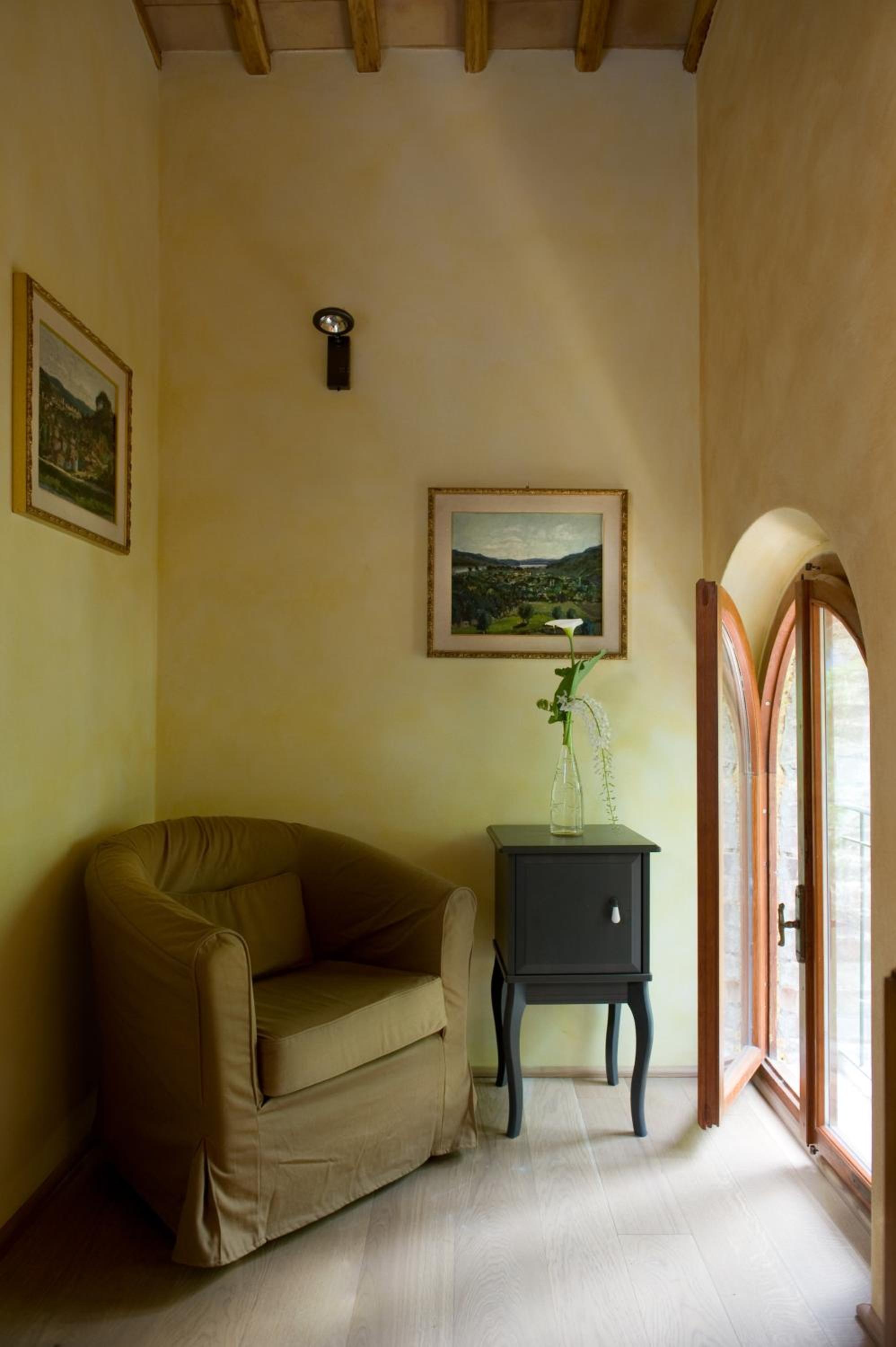 Deluxe Double or Twin Room - Photo 2