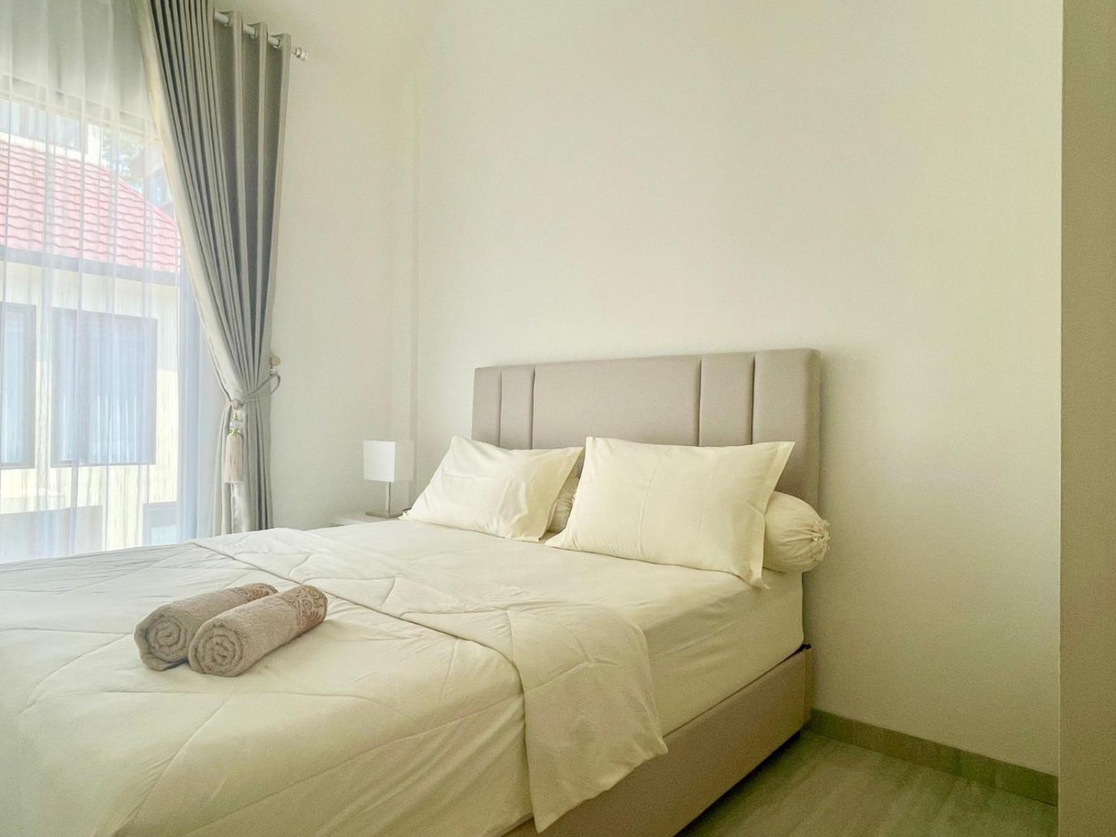 Three-Bedroom Villa photo 3