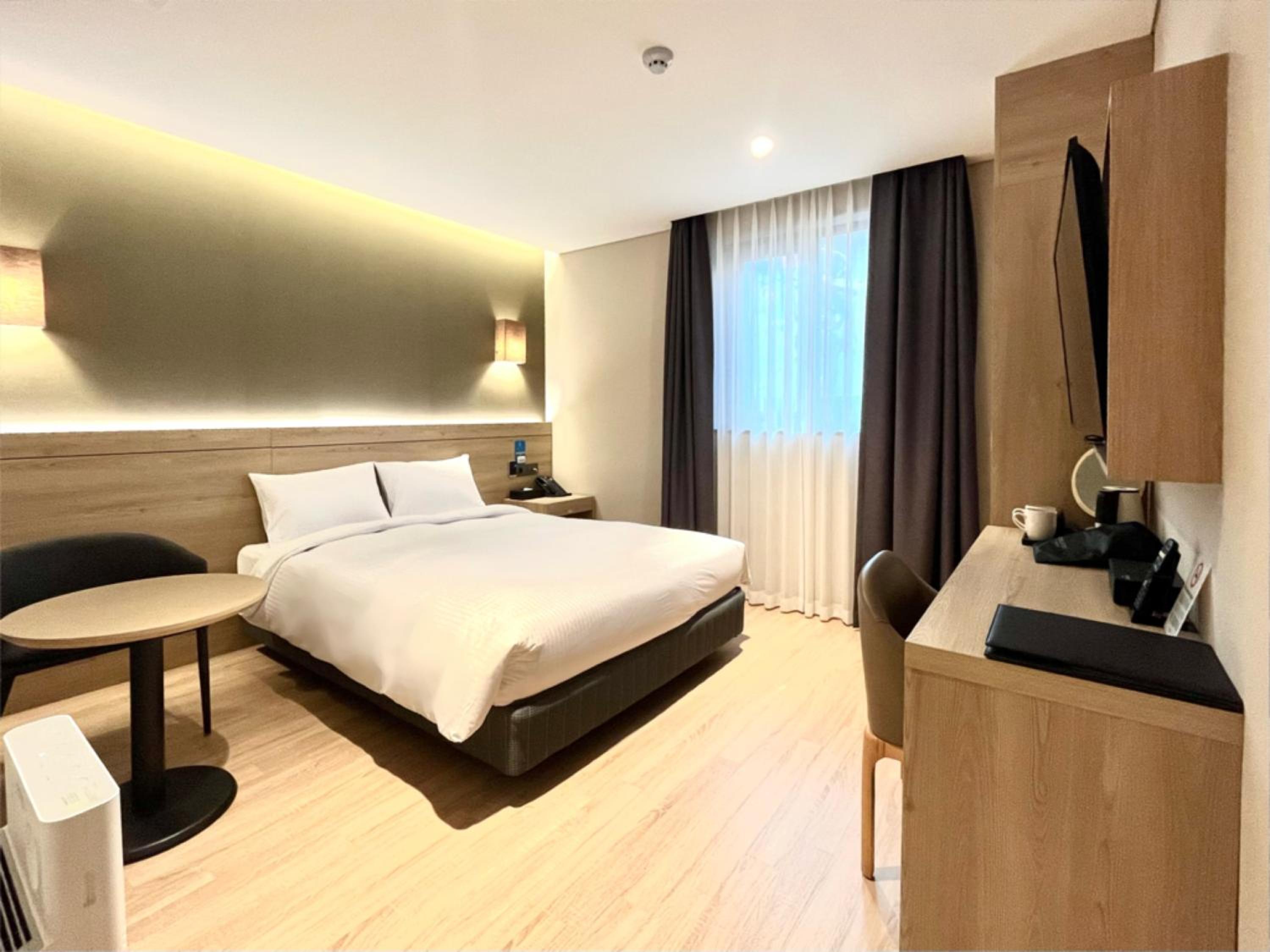Economy Double Room
