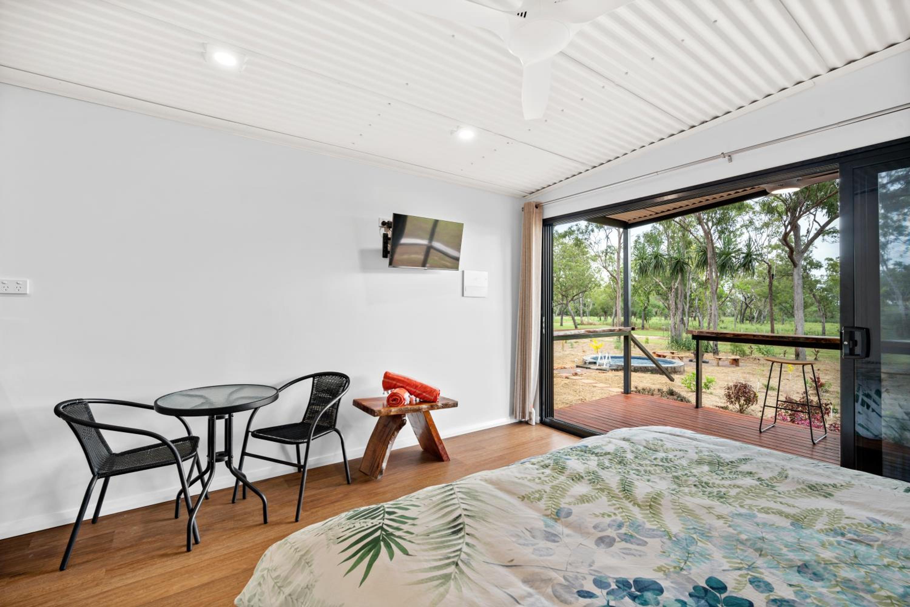 Deluxe Bungalow with Garden View