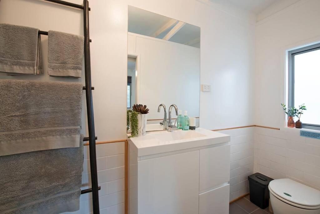 One-Bedroom House photo 2