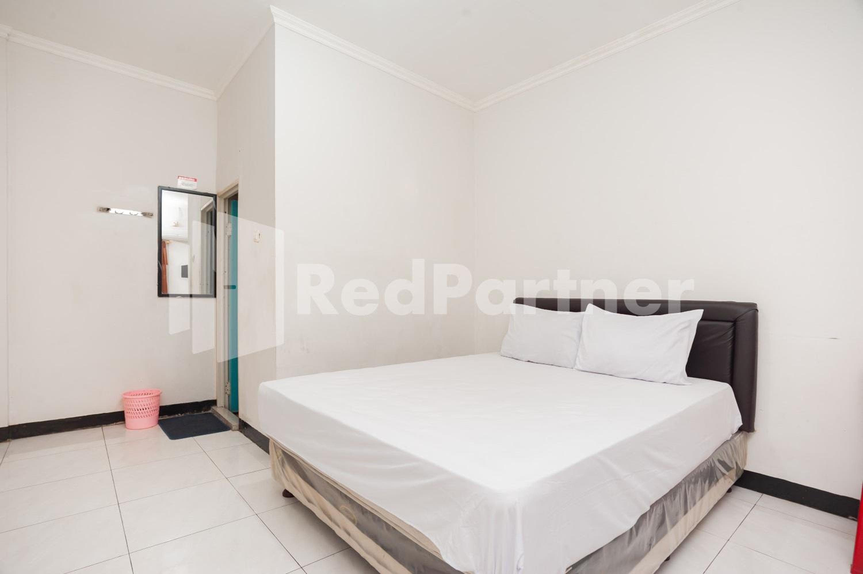Standard Double Room - Photo 4