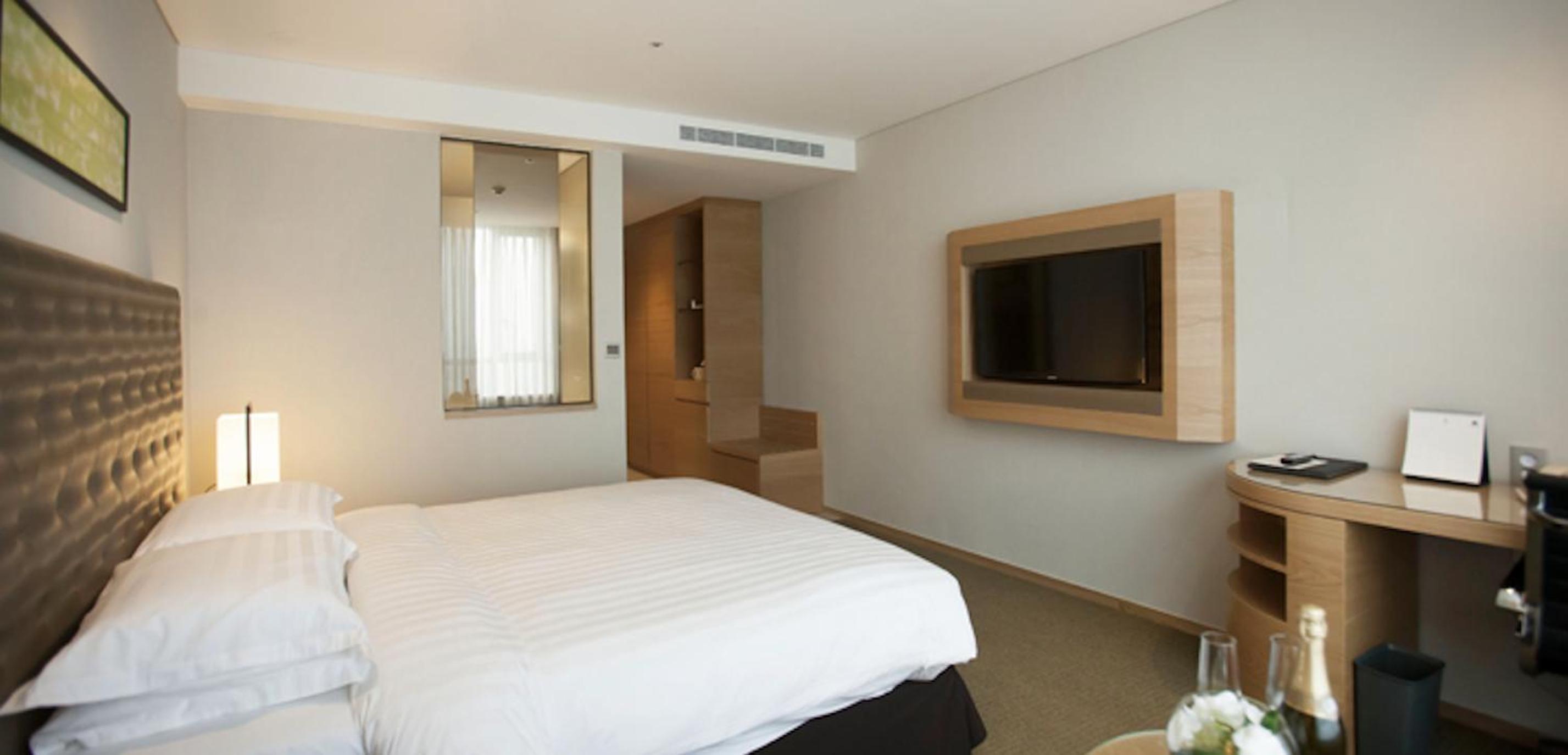 Standard Double Room photo 3