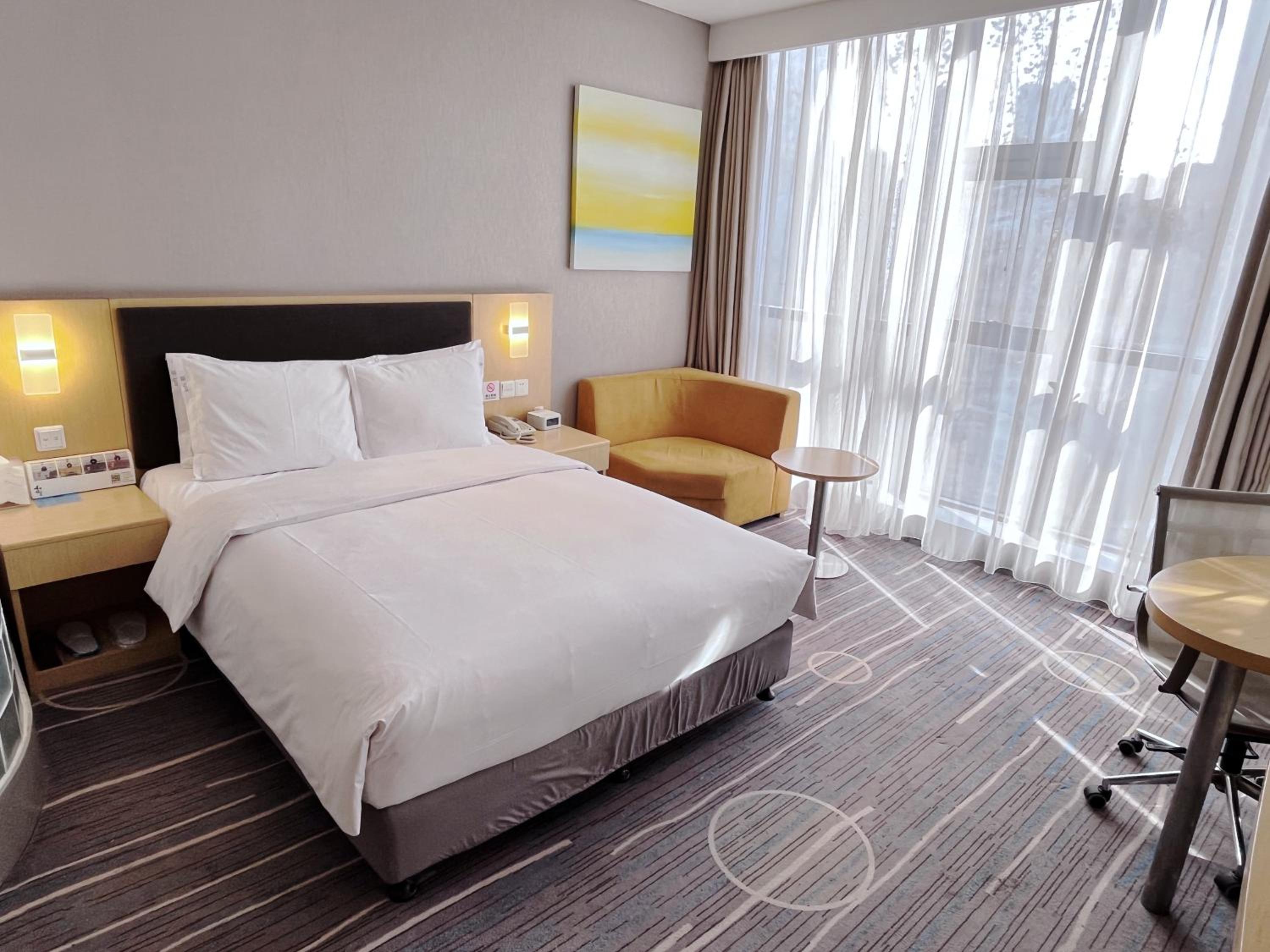 Standard Room photo 2