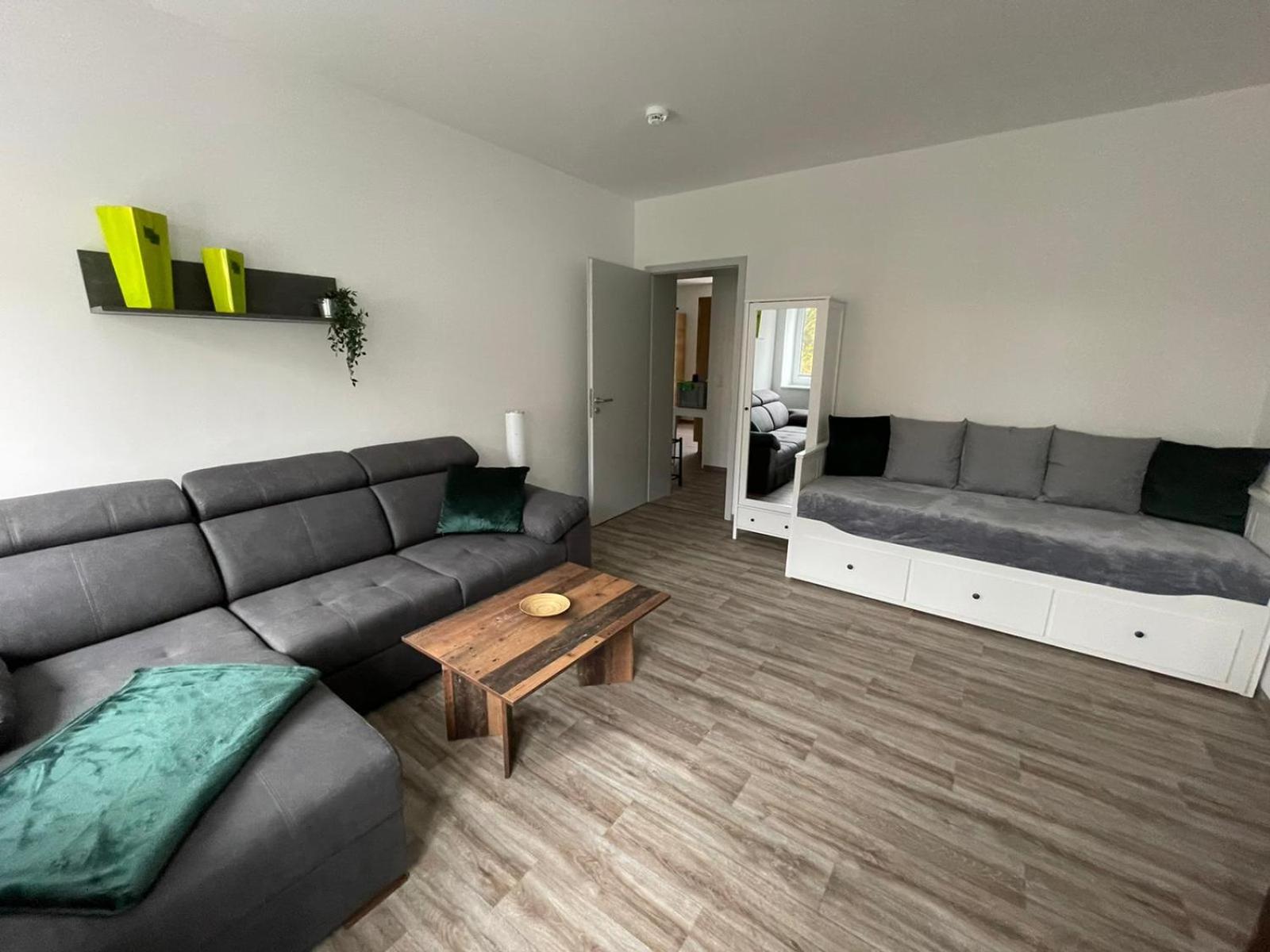 One-Bedroom Apartment with Balcony photo 1