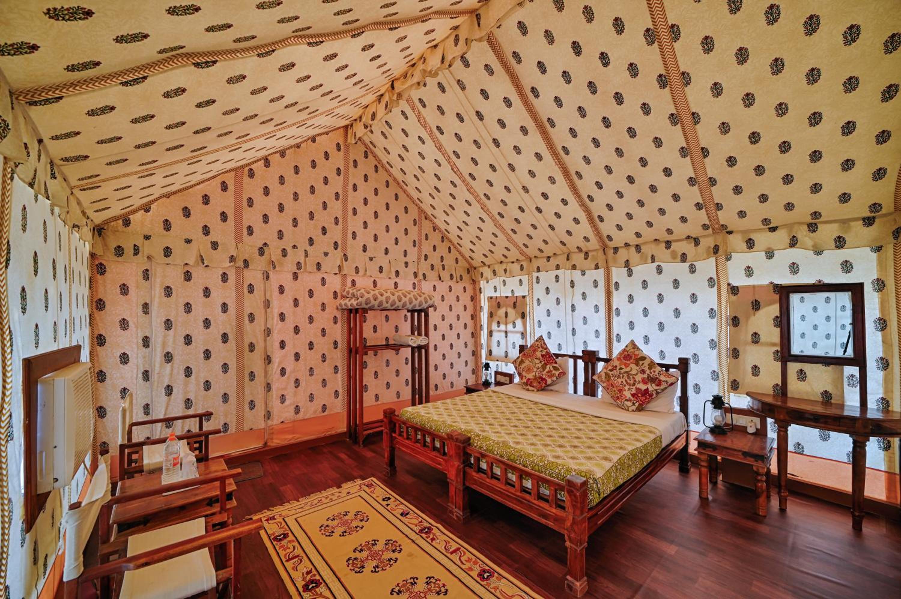 Luxury Tent photo 1