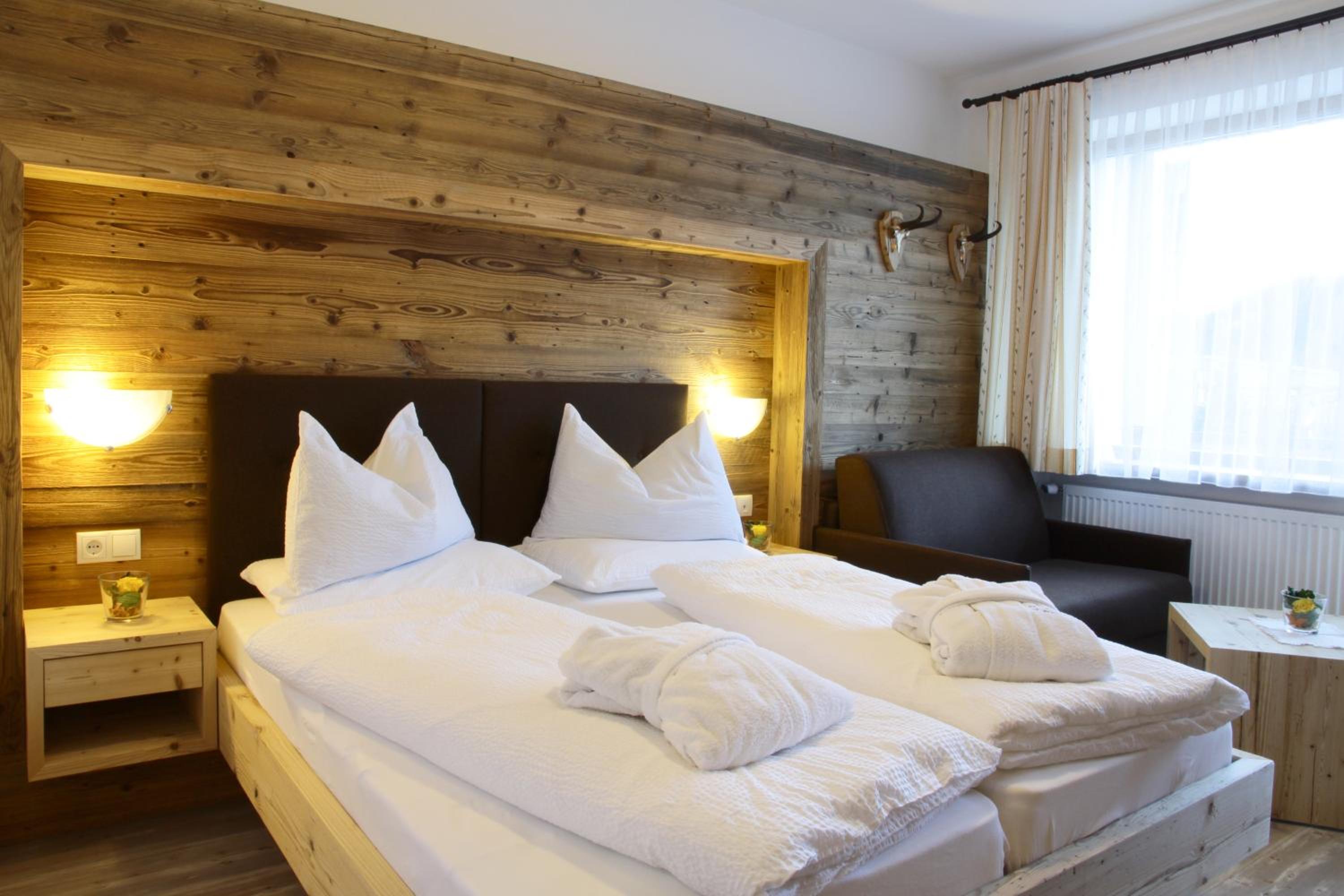 Comfort Double Room with Balcony photo 1