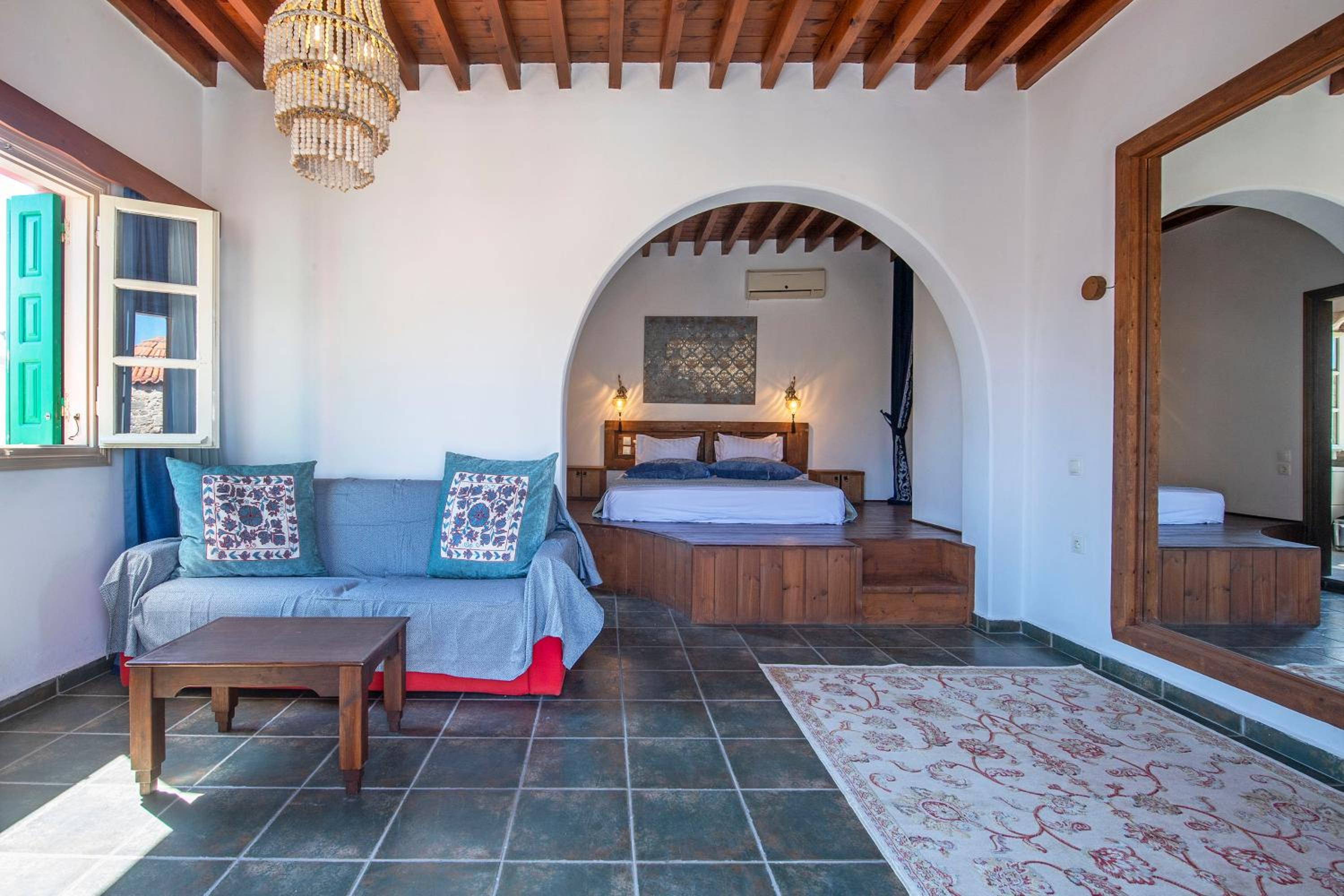 Suite with Balcony photo 2