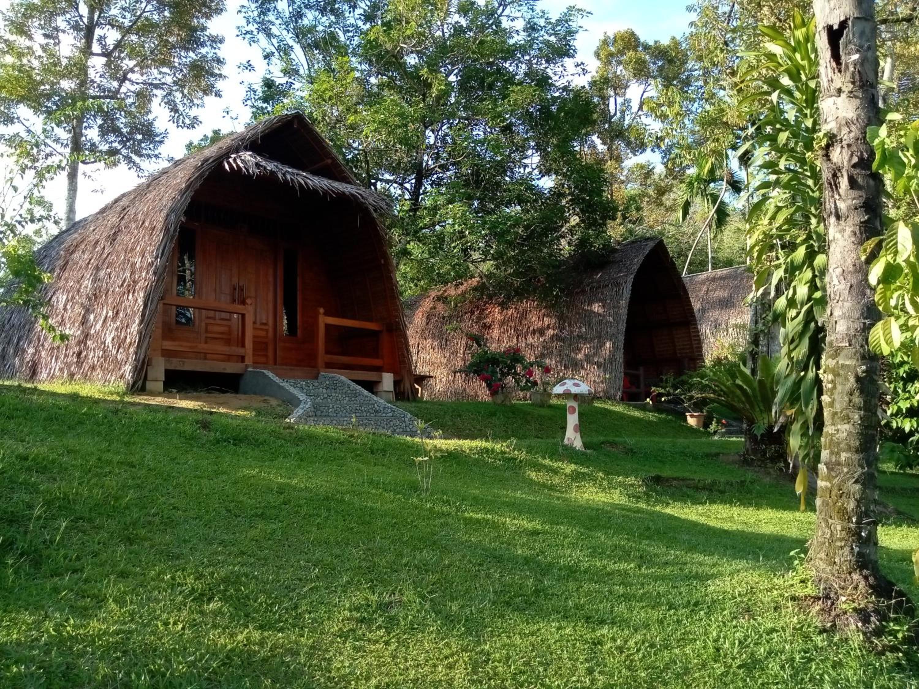 Deluxe Bungalow with Garden View - Photo 25
