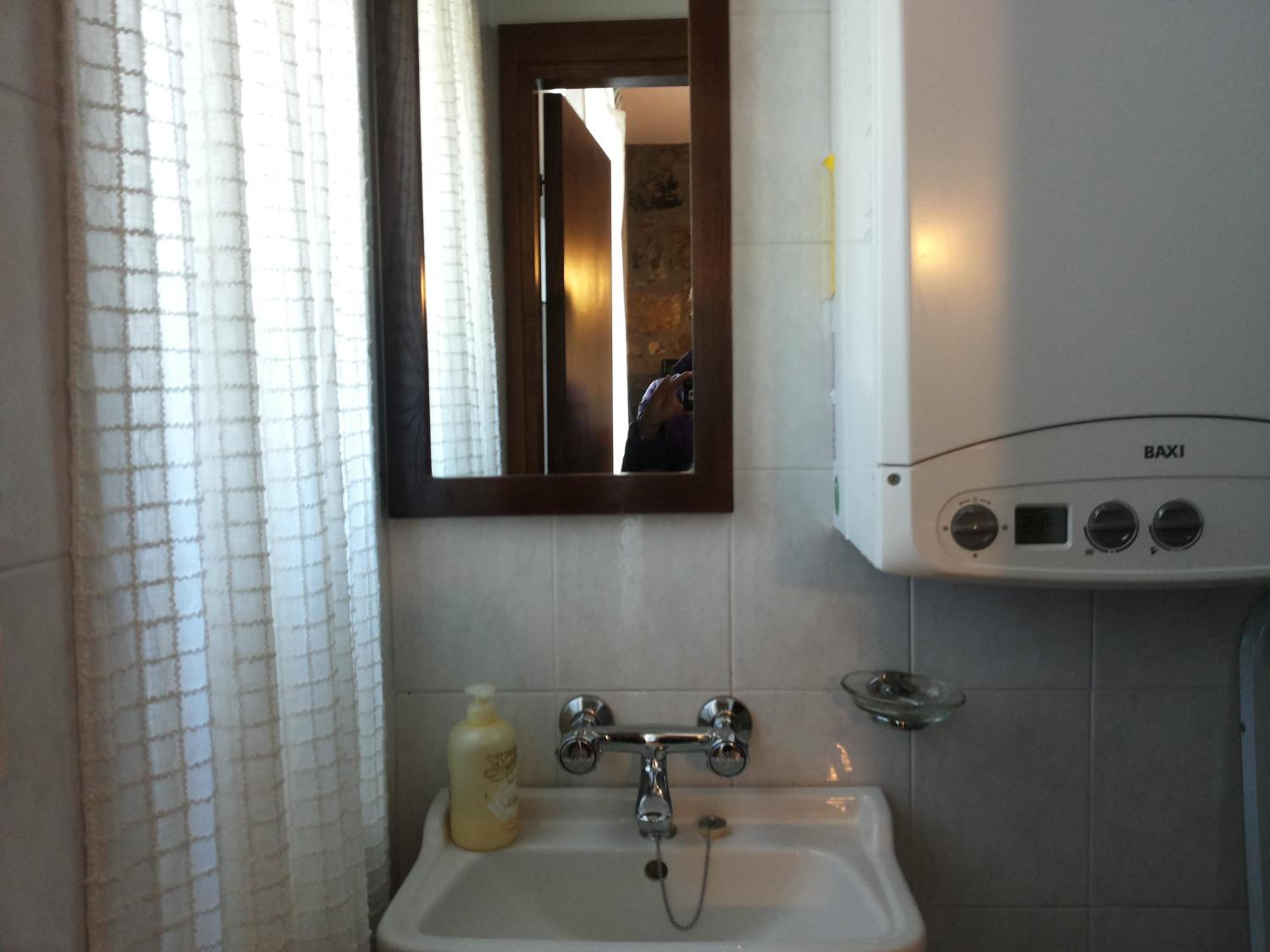 One-Bedroom House photo 3