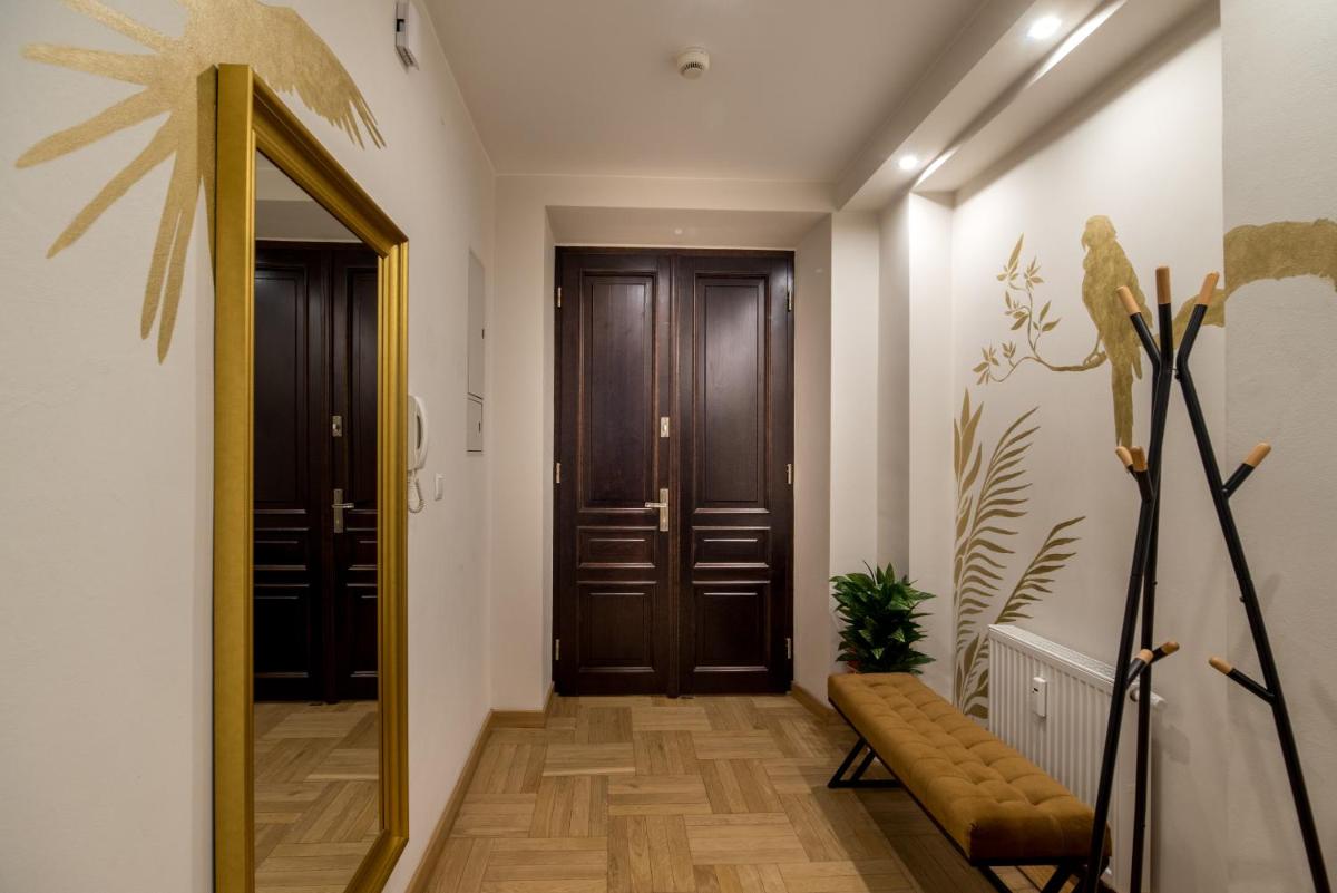 Deluxe Suite - Photo 2