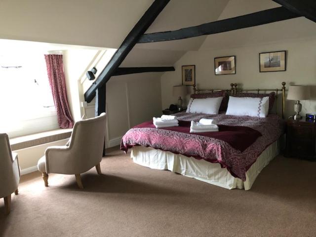 Double or Twin Room - Photo 4