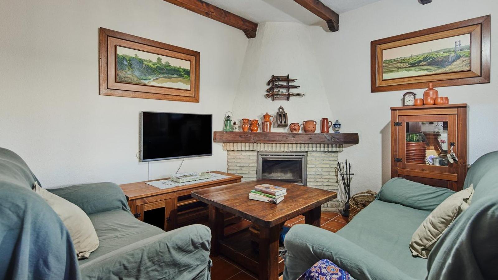 Villa photo 3