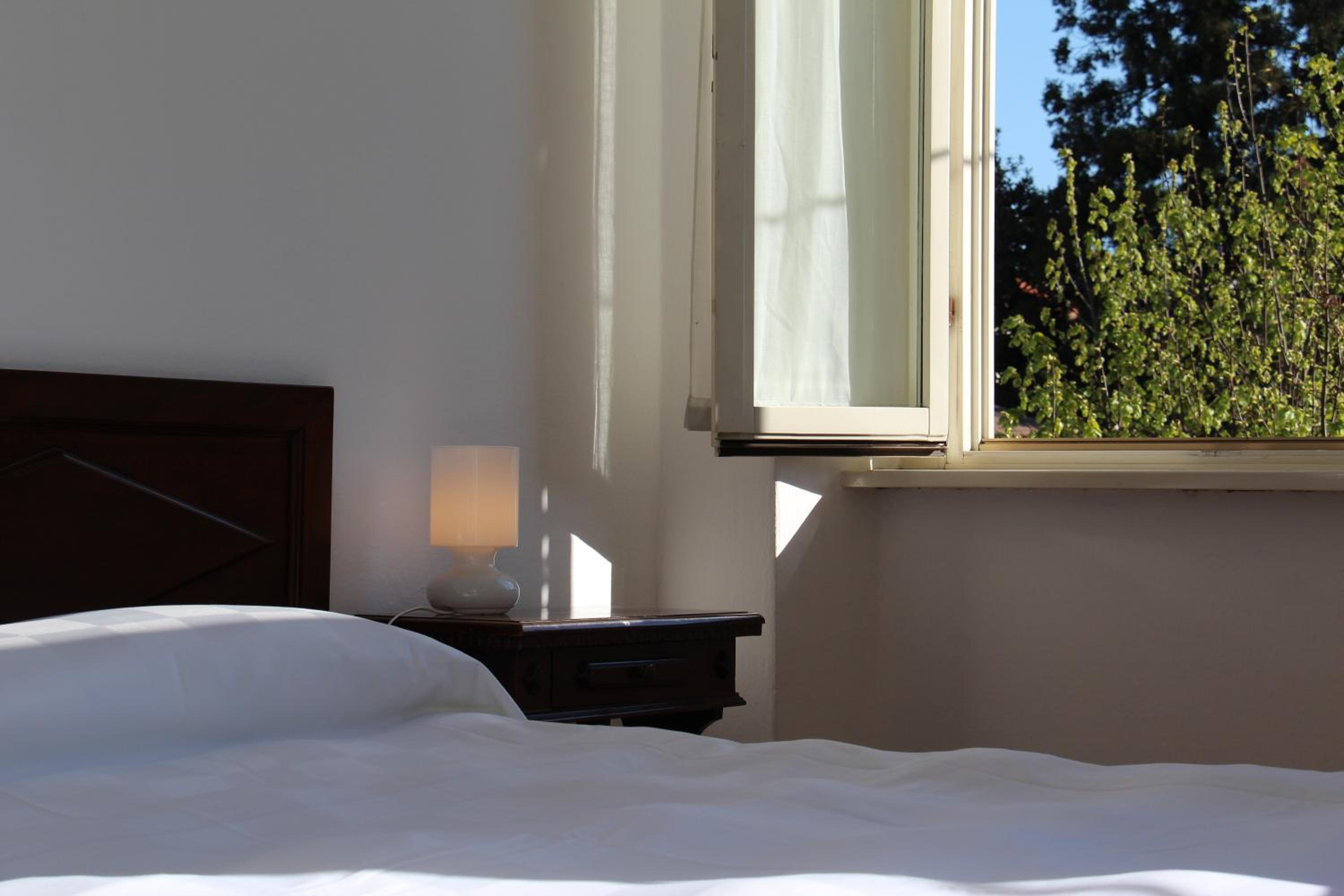 Double Room - Photo 10