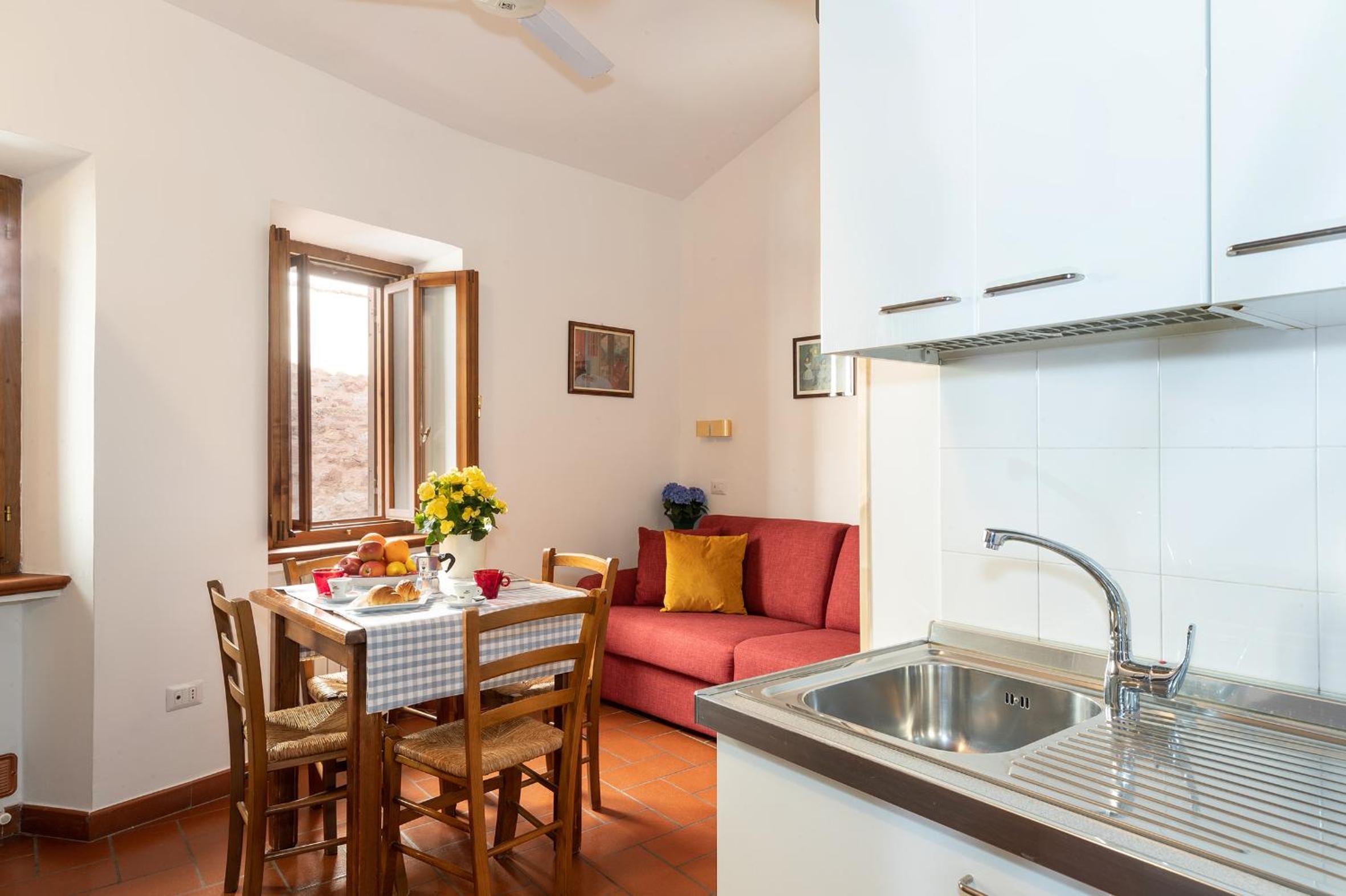 One-Bedroom Apartment - Photo 23