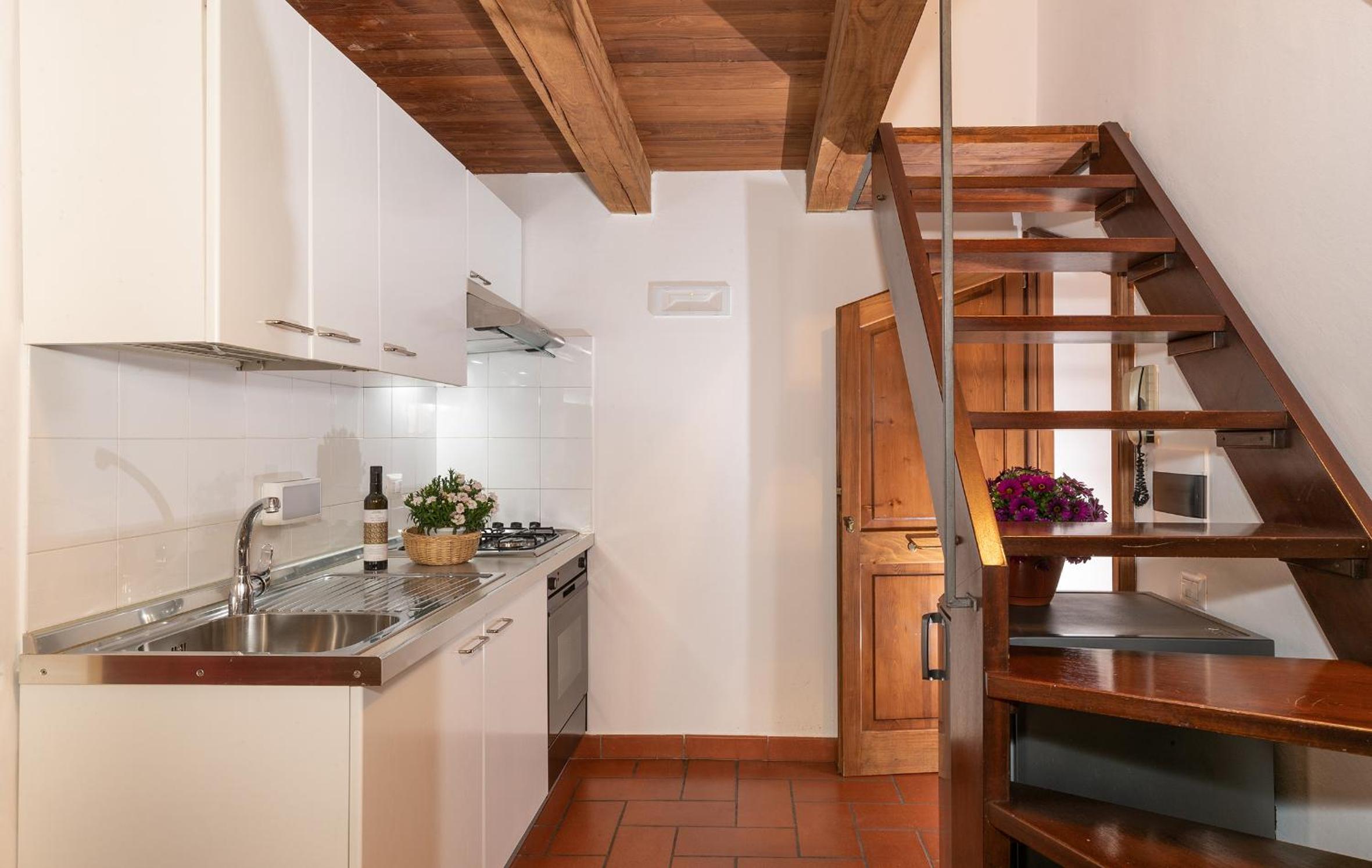 One-Bedroom Apartment - Photo 9