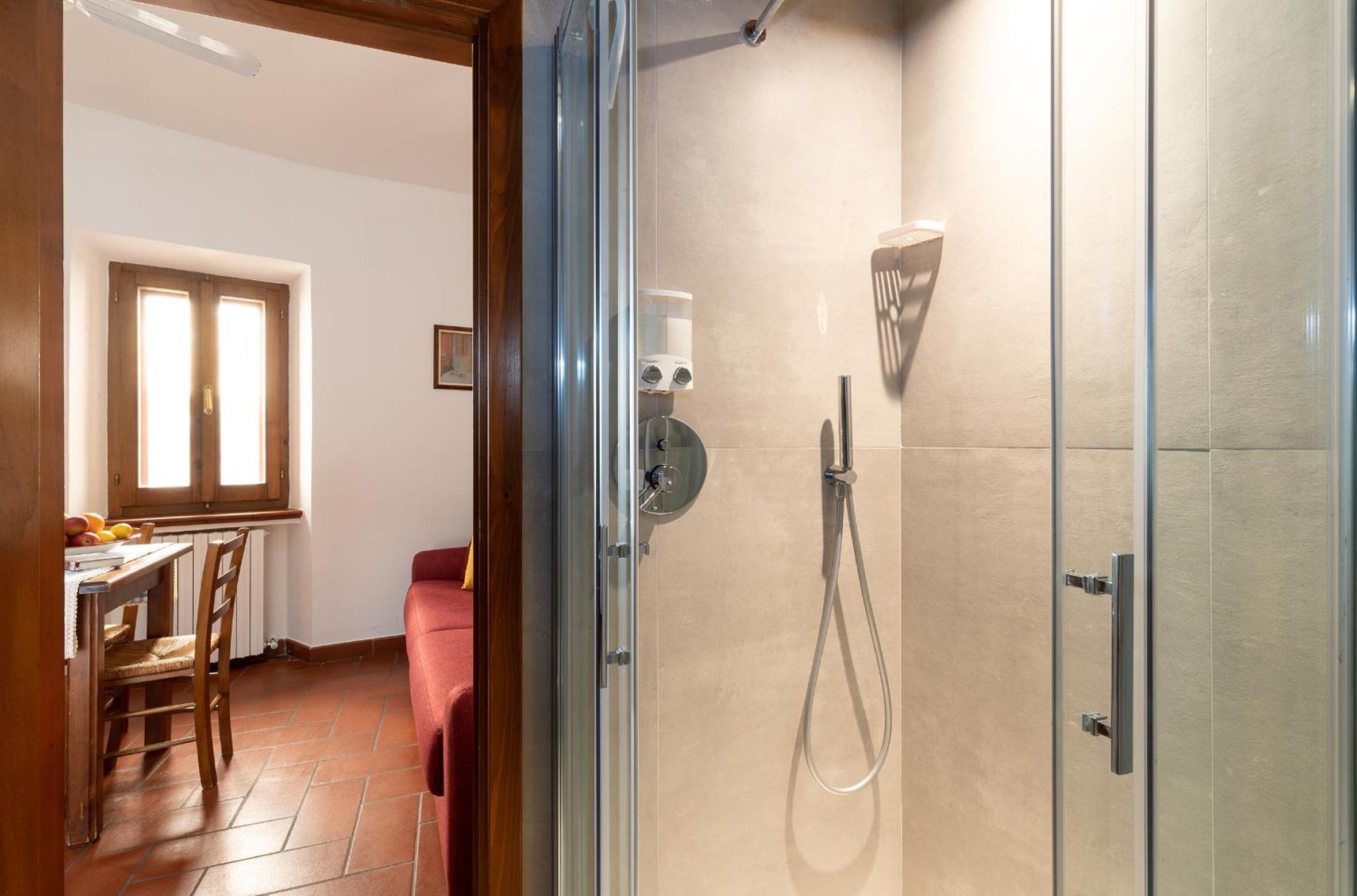 One-Bedroom Apartment - Photo 16