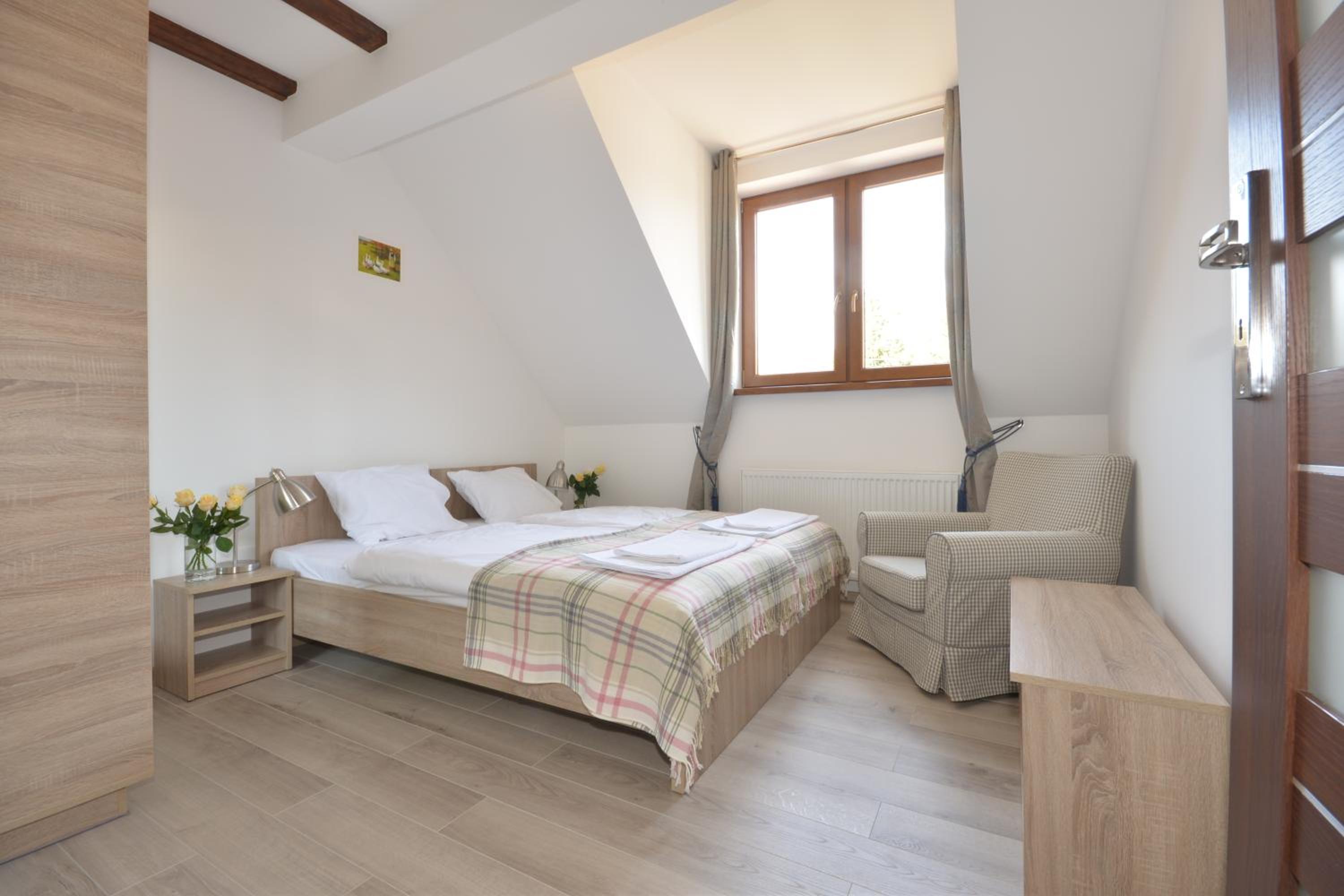 Two-Bedroom Apartment - Photo 3
