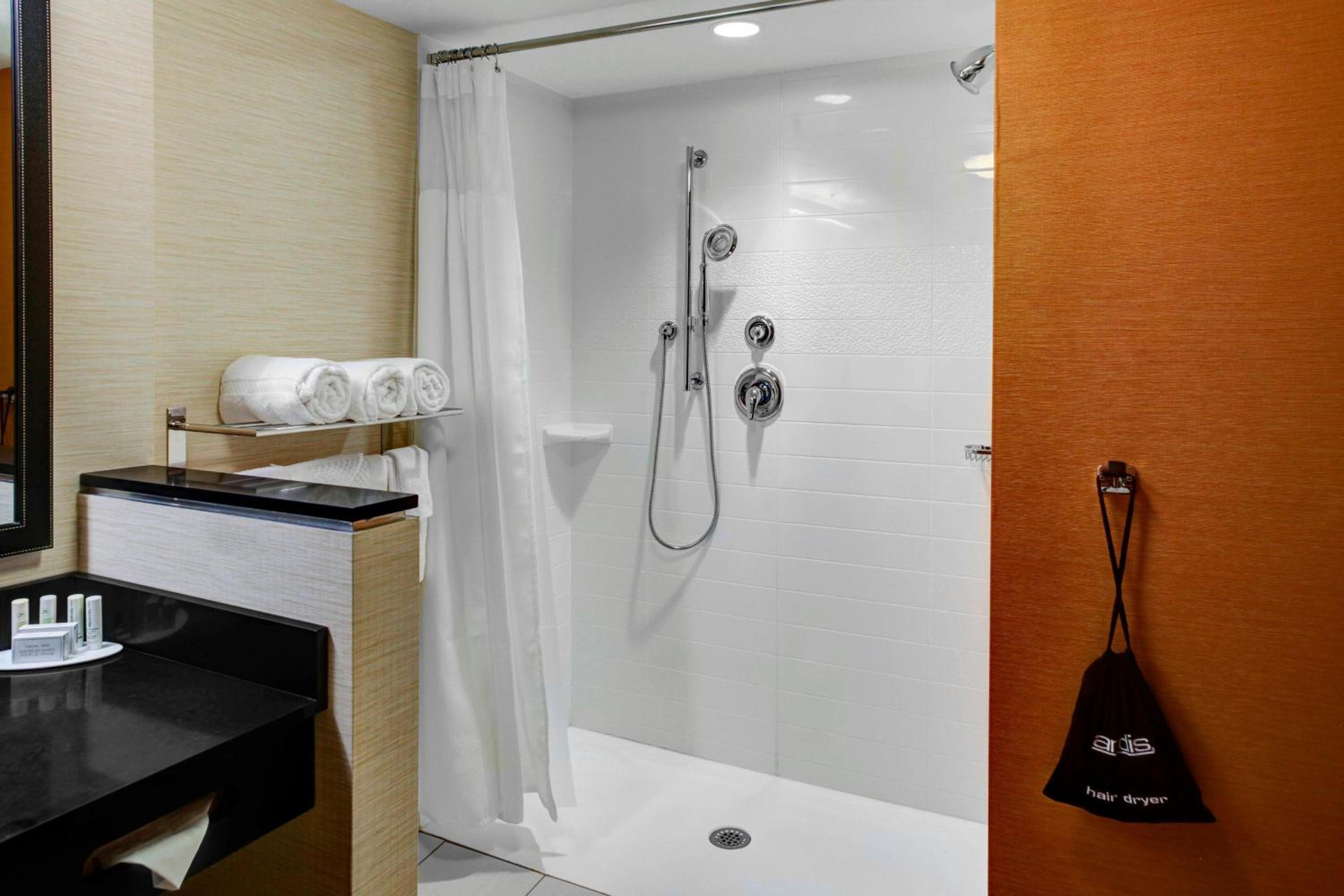 King Room - Hearing Accessible