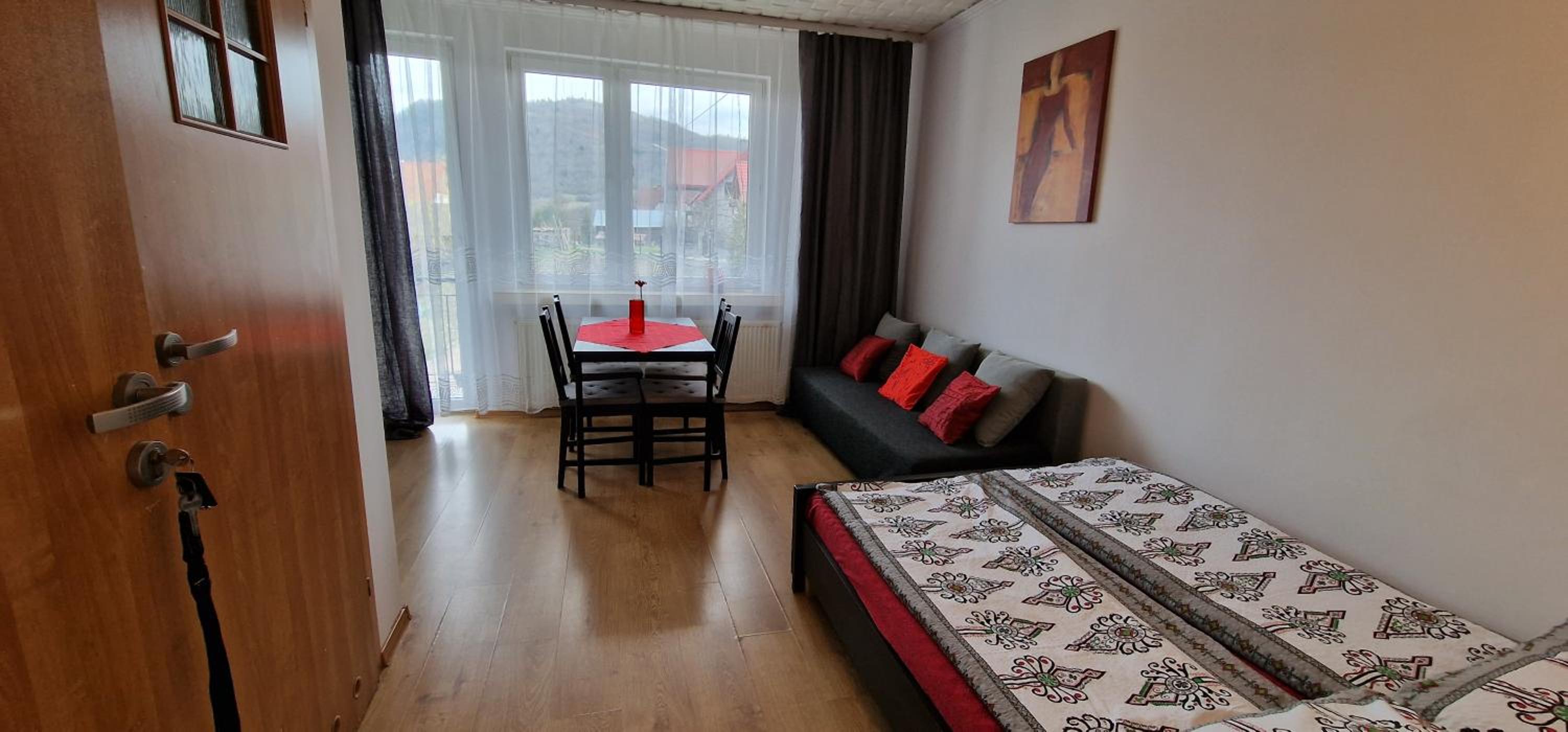Family Room with Balcony photo 1