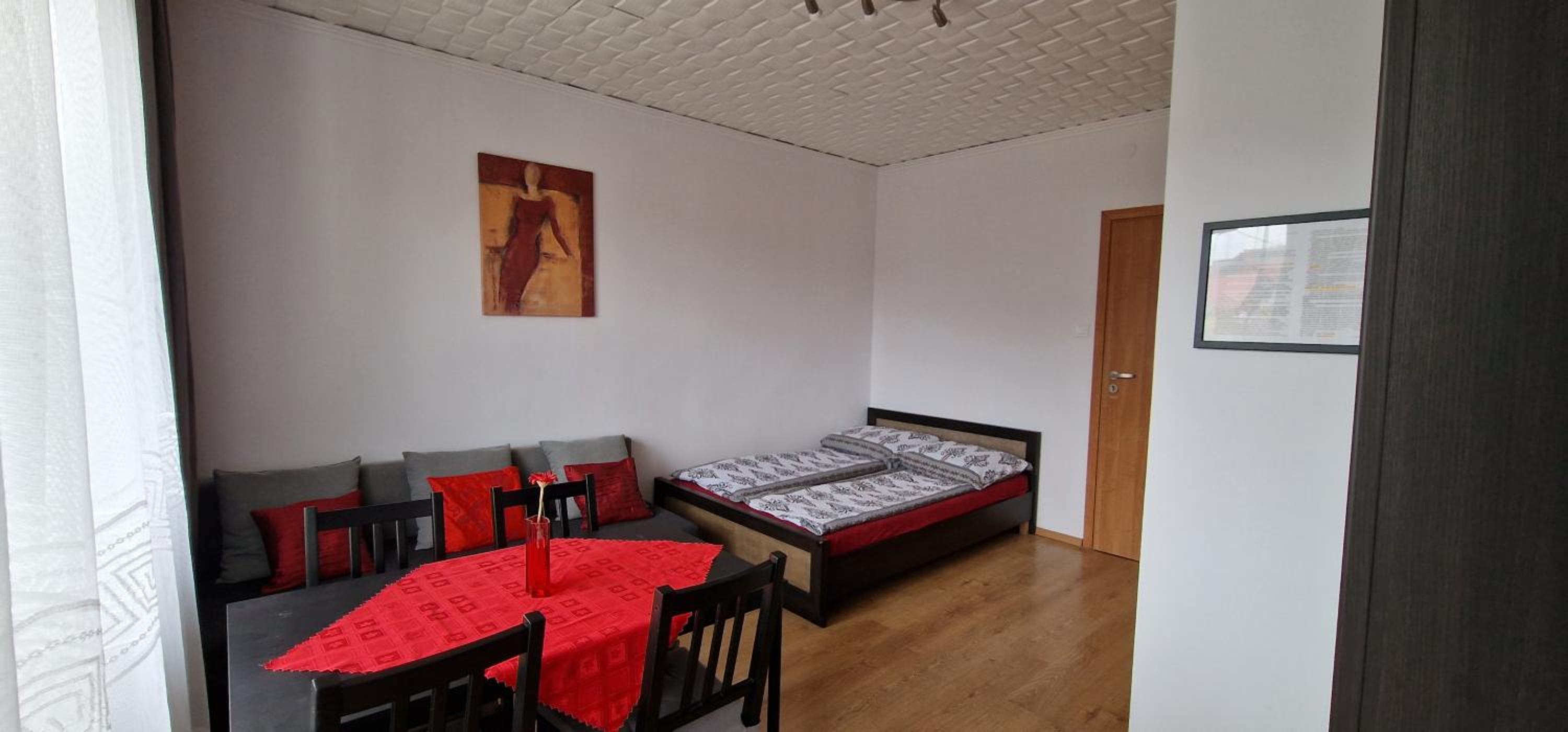 Family Room with Balcony photo 2