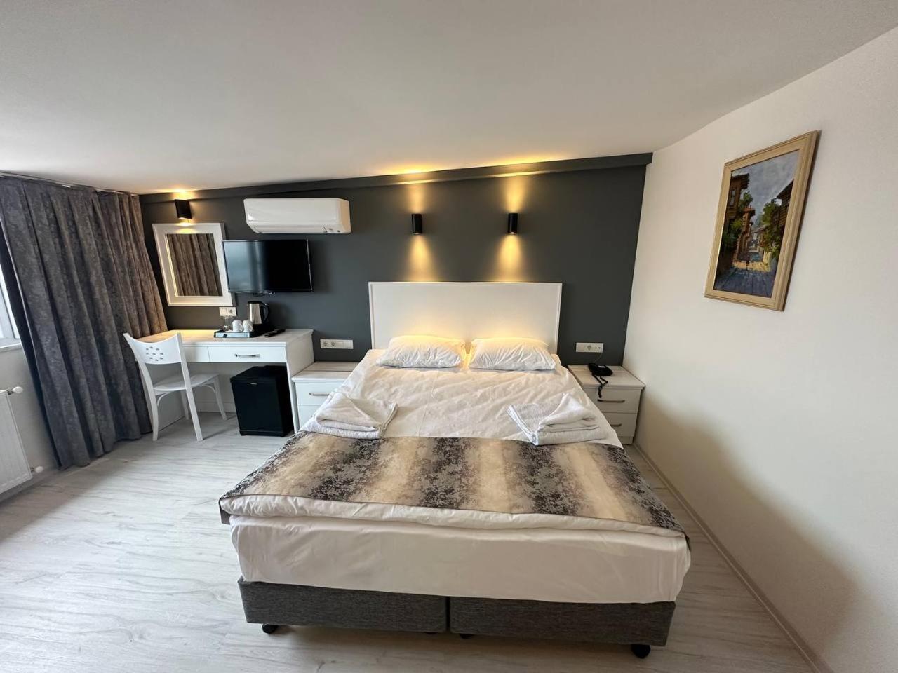 Deluxe Double Room with Sea View photo 1