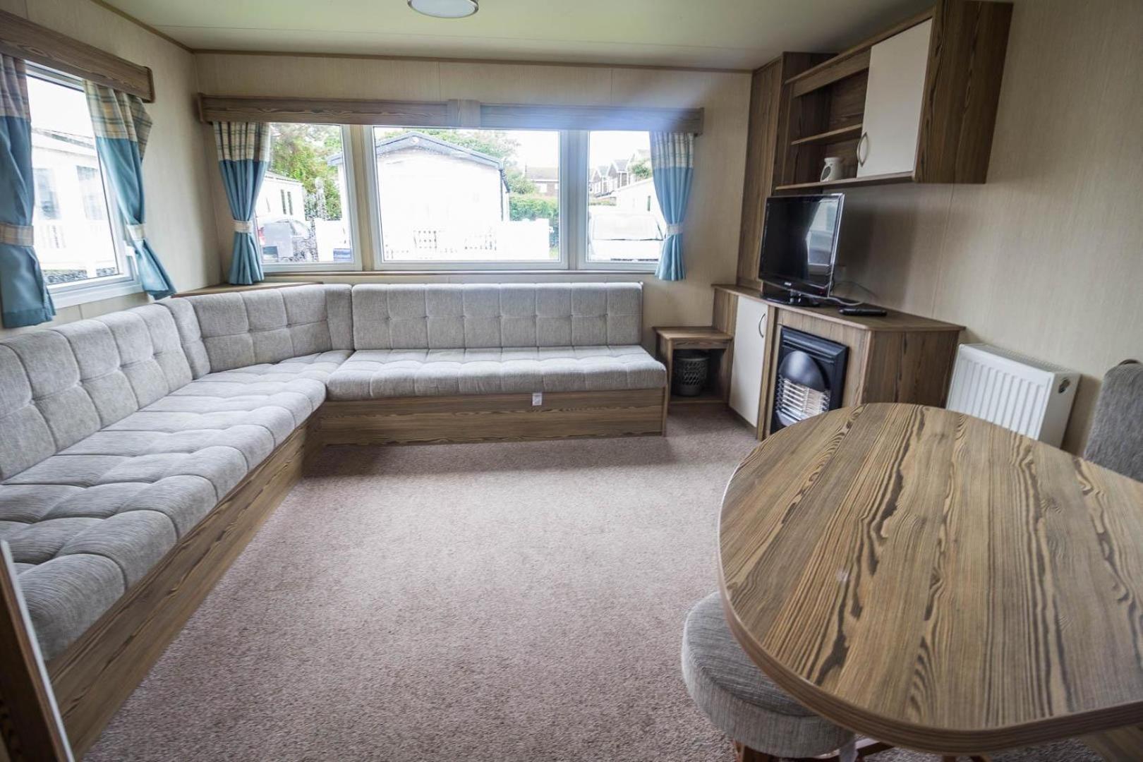 Mobile Home photo 1