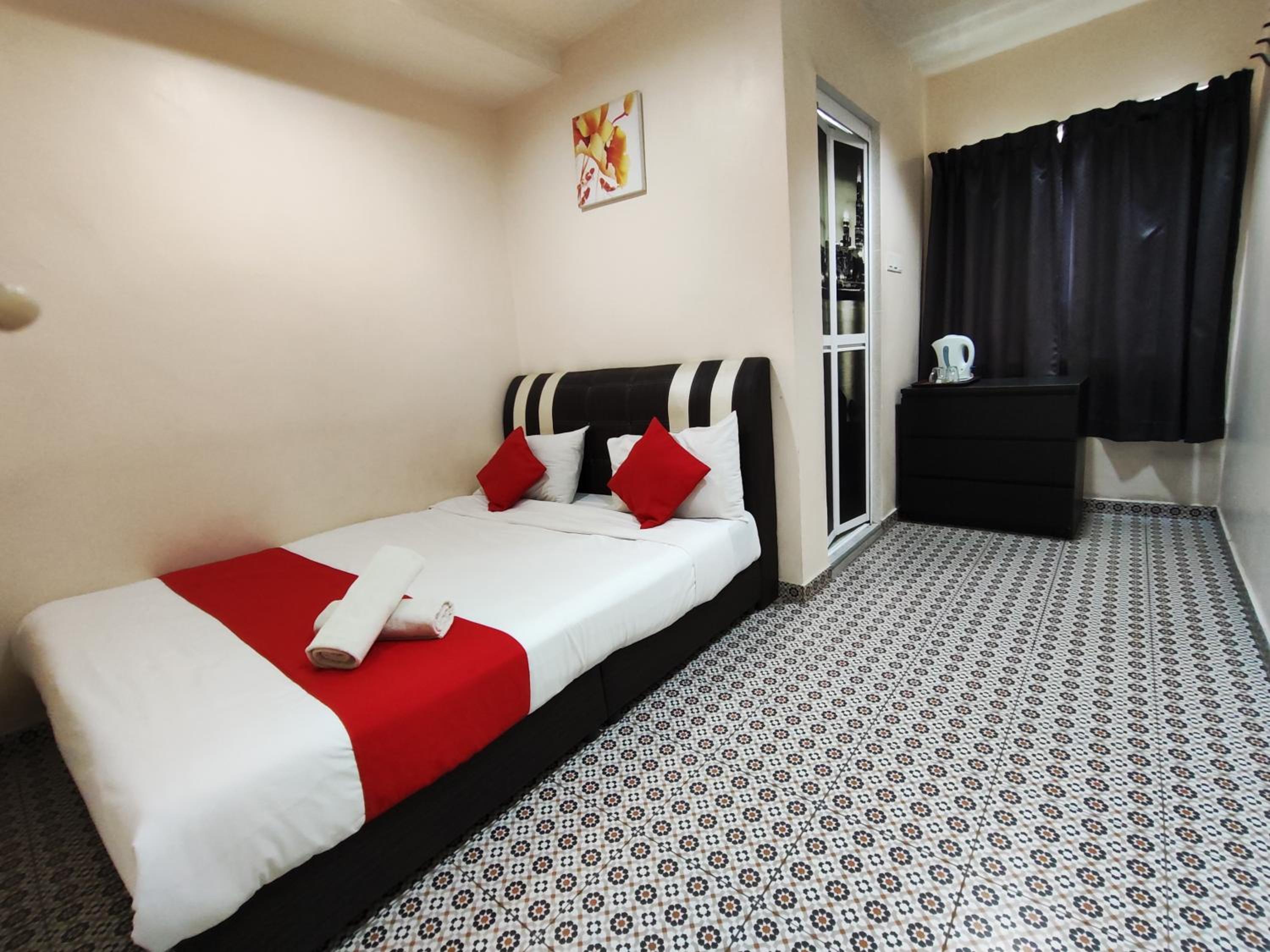 Deluxe Double Room photo 3