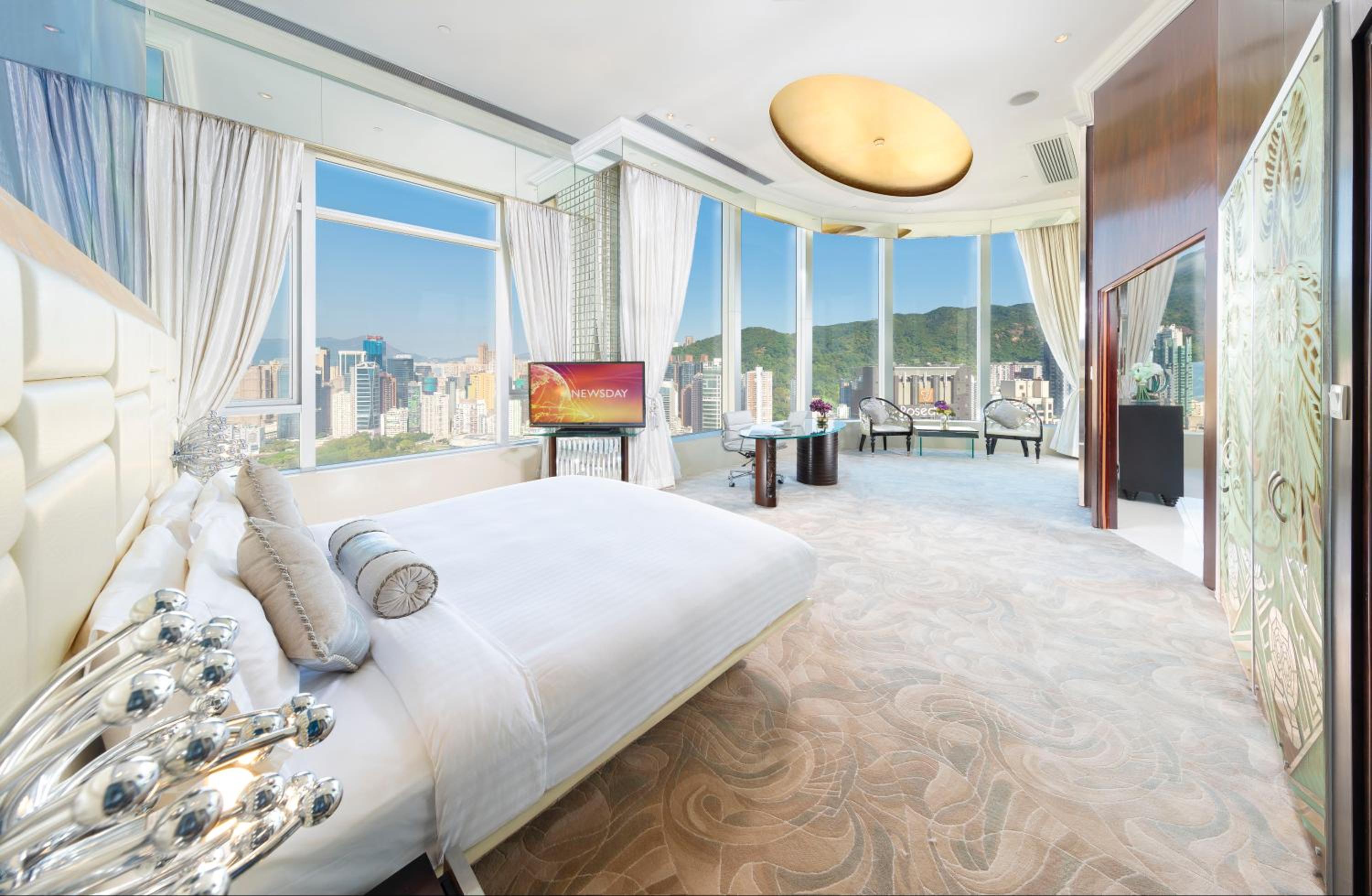 Presidential Suite Presidential Suite