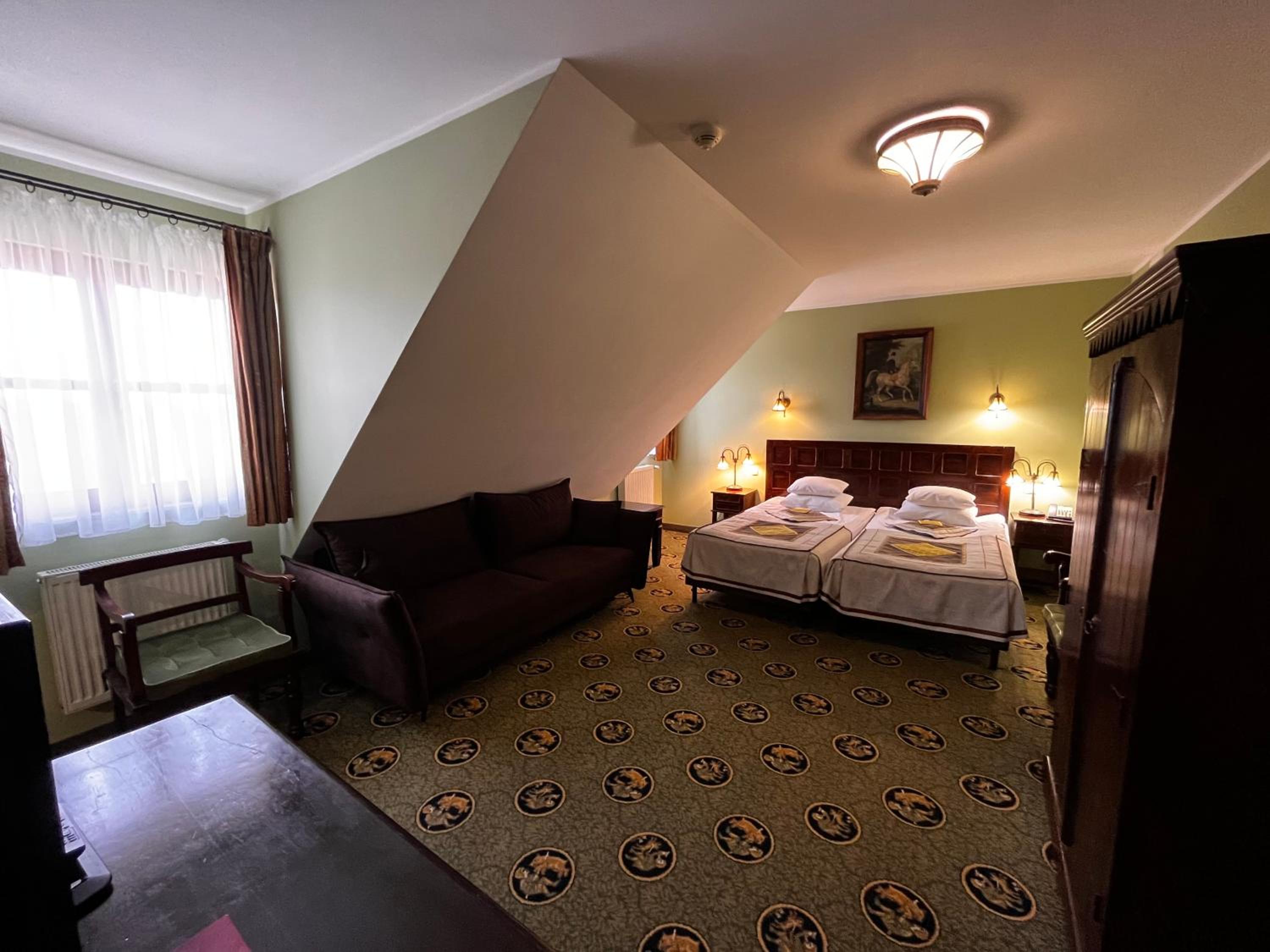 Double Room with Extra Bed - Photo 21