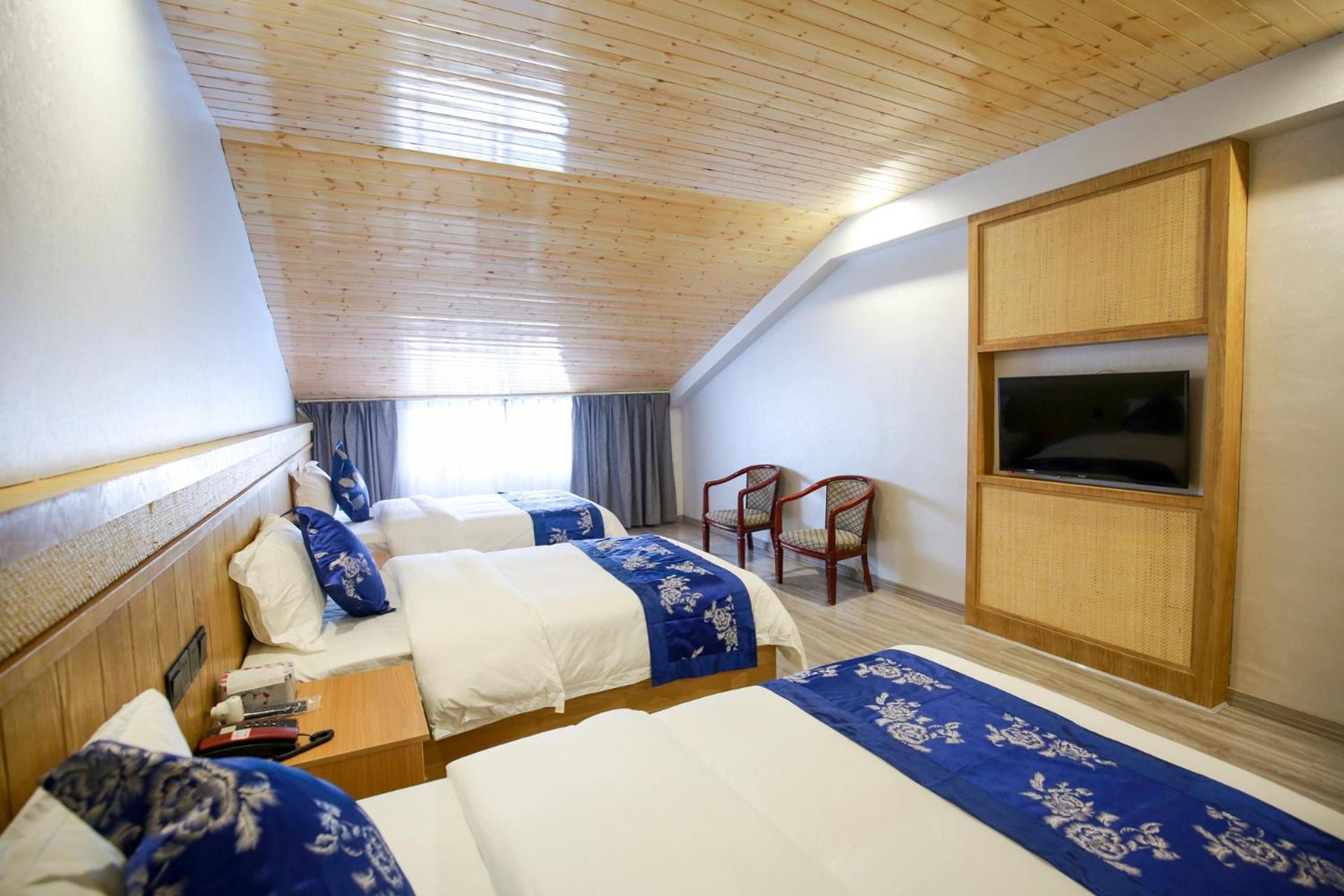 Standard Triple Room photo 3
