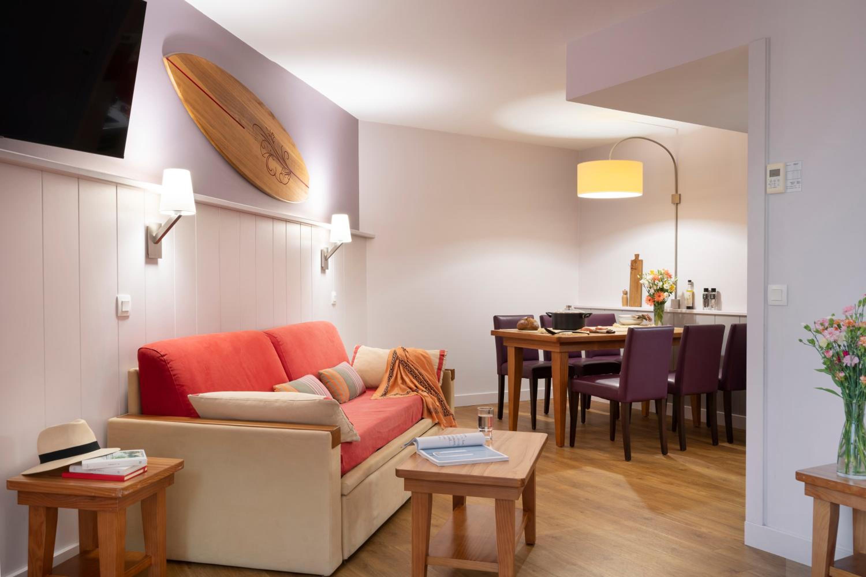 One-Bedroom Apartment (6 People) - Garden View