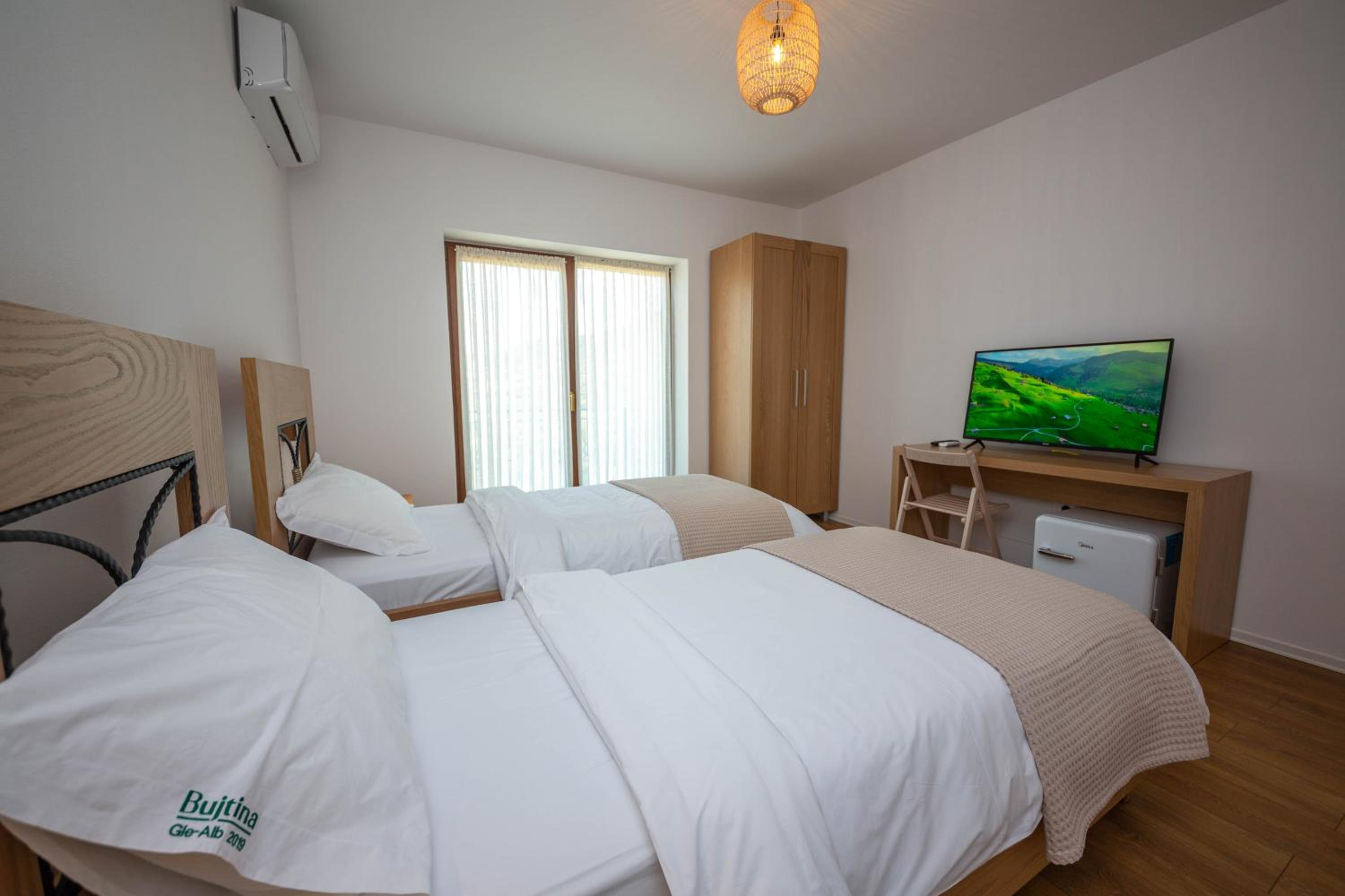 Deluxe Twin Room with Garden View photo 2