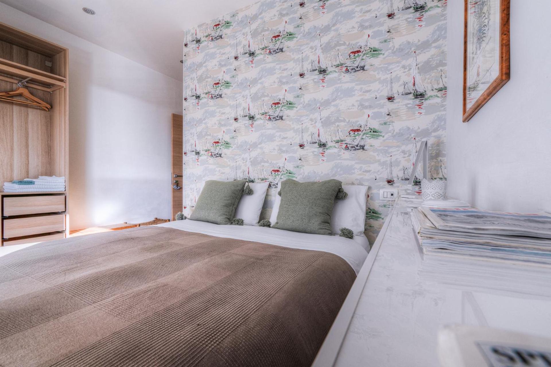Deluxe Double Room with Balcony and Sea View photo 2