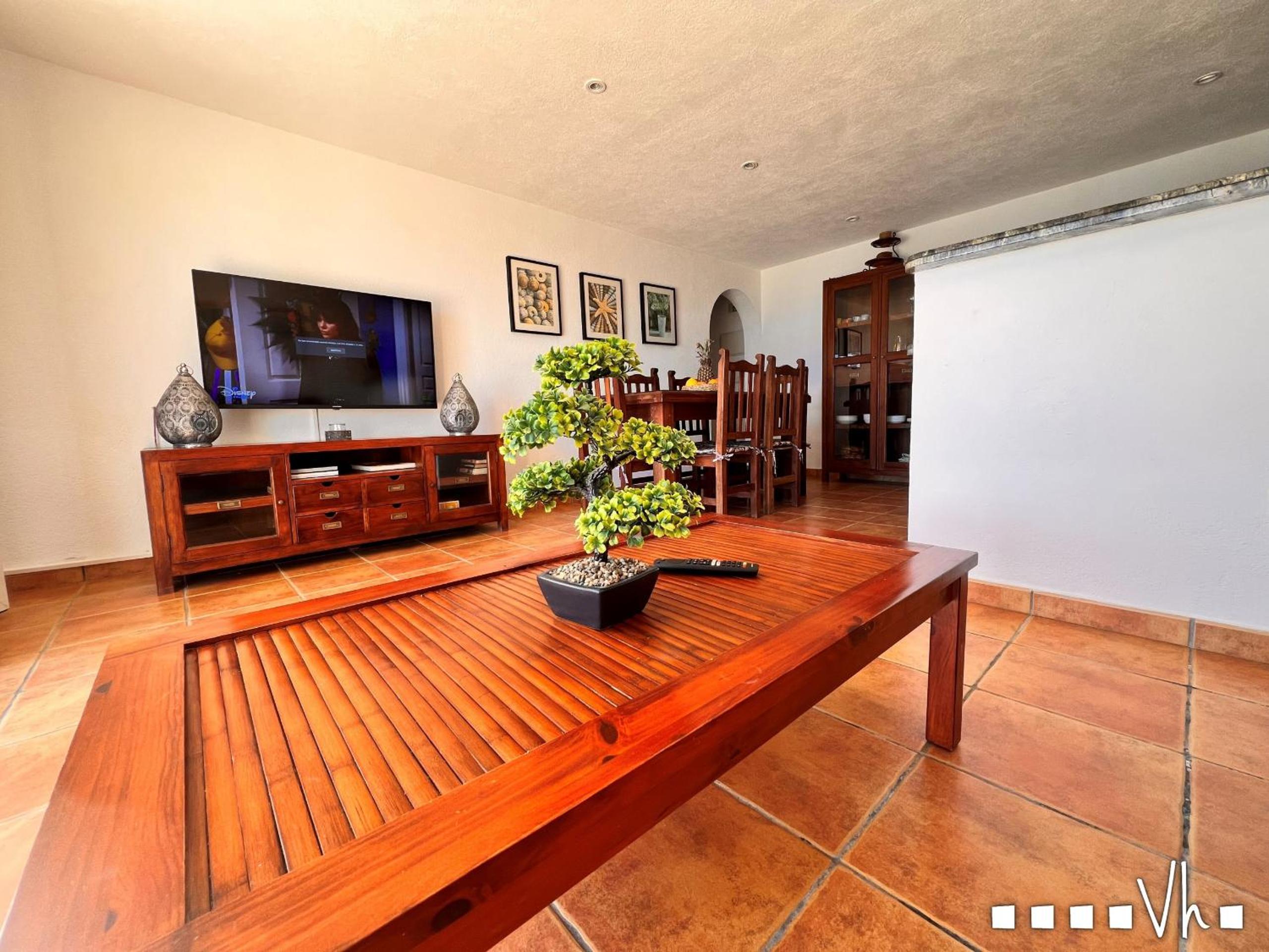 Villa photo 3