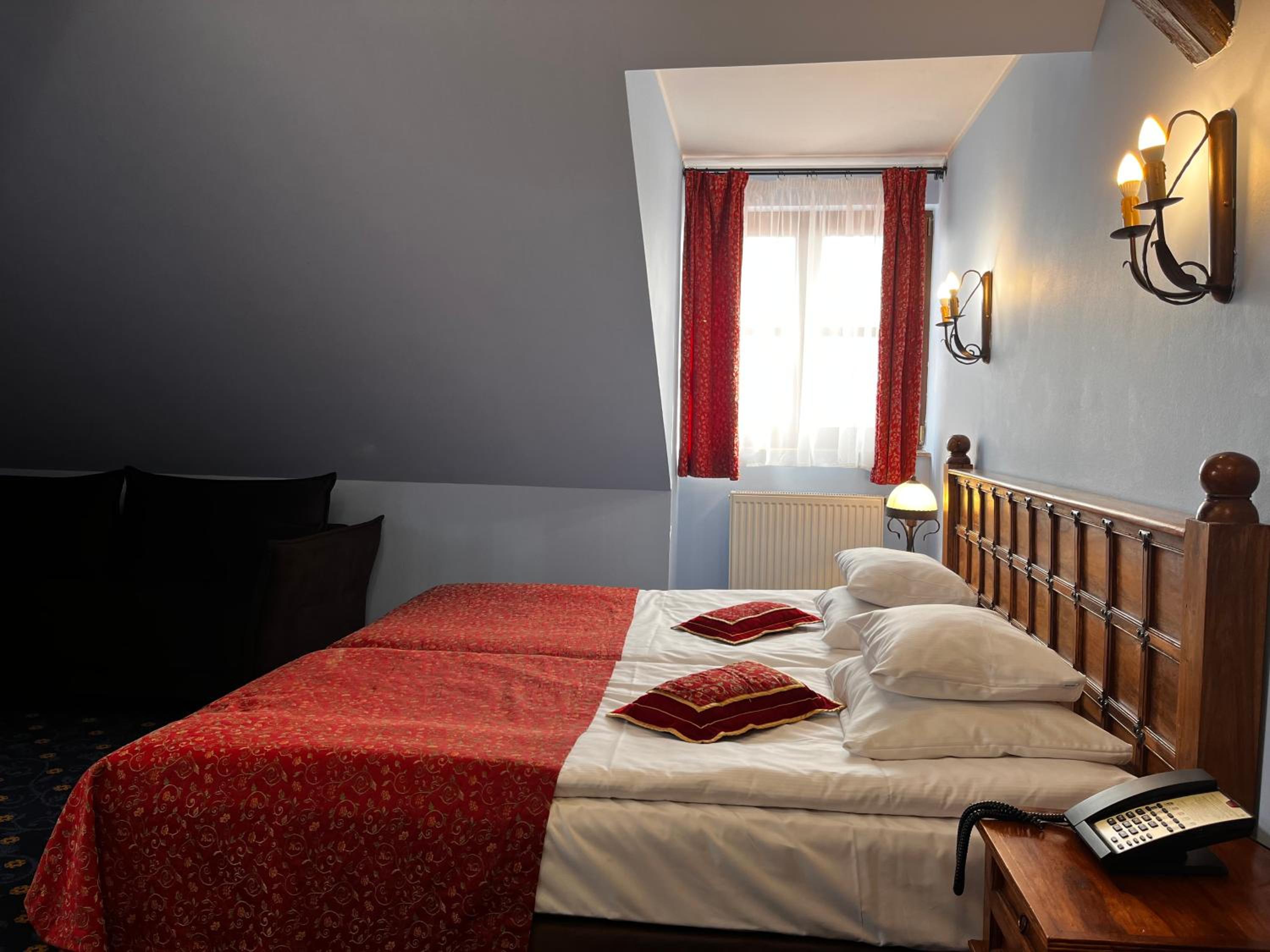 Double Room with Extra Bed - Photo 28