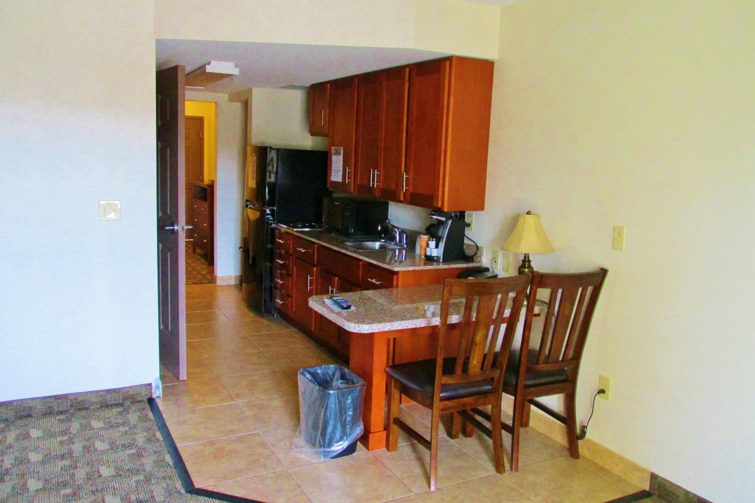 King Suite with View photo 3